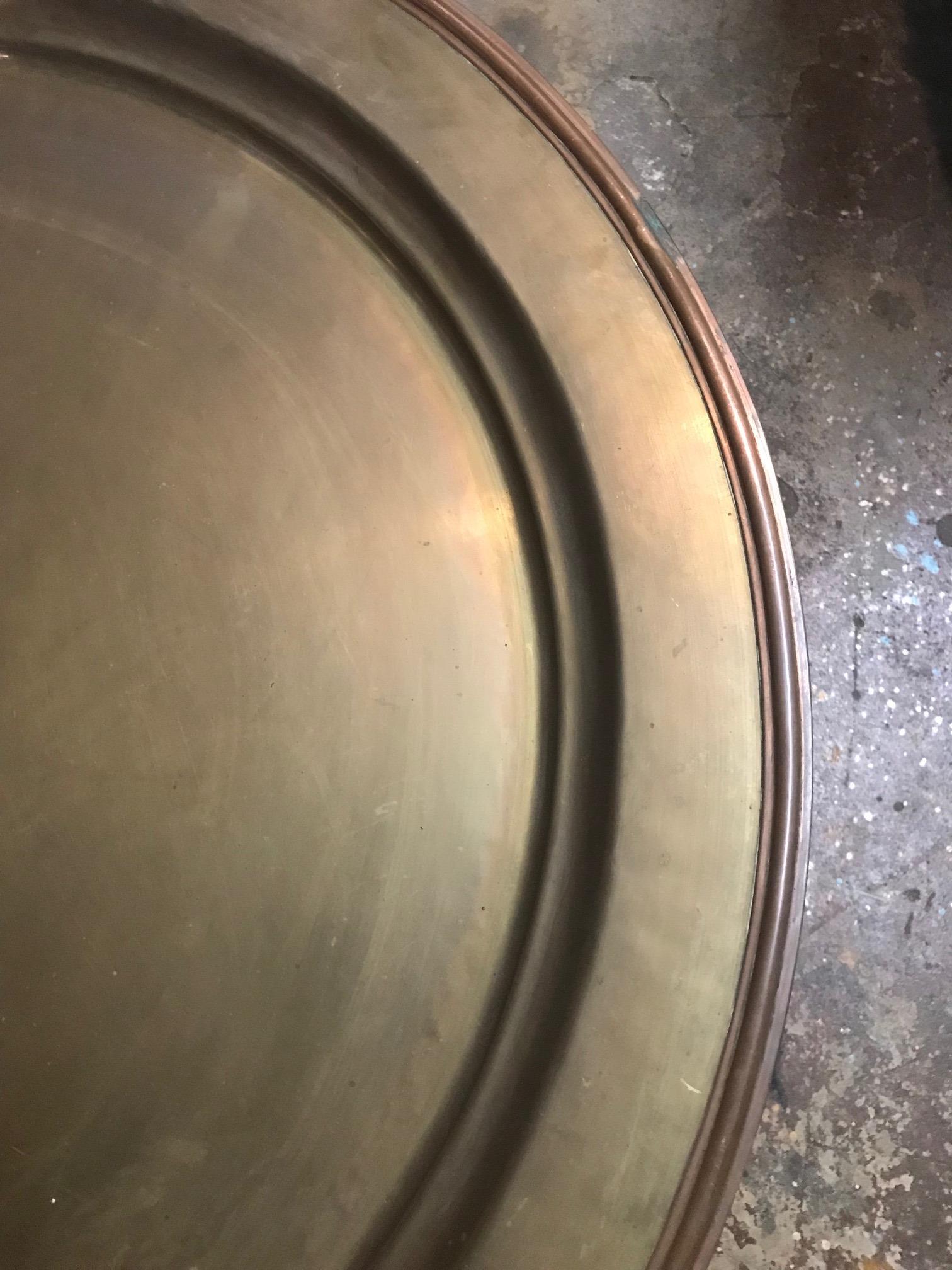 XIXe siècle Table basse en cuivre du 19ème siècle en vente