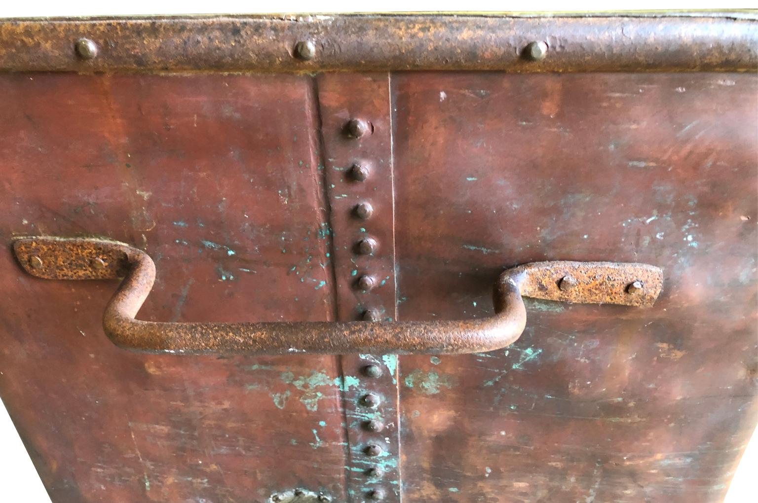 French 19th Century Copper Trough - Tub For Sale 2