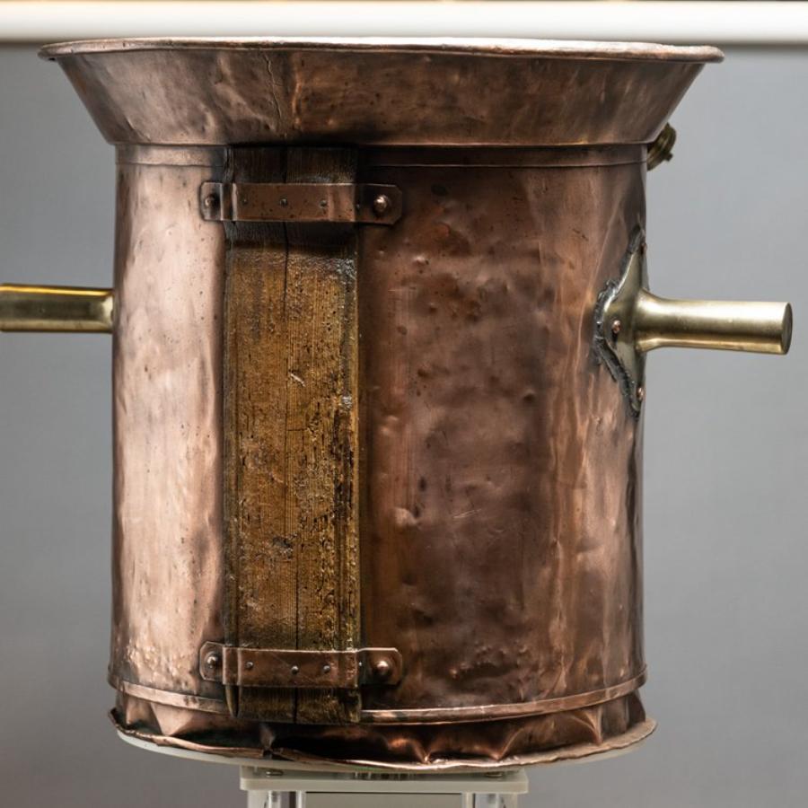 Mesure du vin en cuivre du 19ème siècle (Demi Hectolitre - 50 Litres) Bon état à Victoria, BC