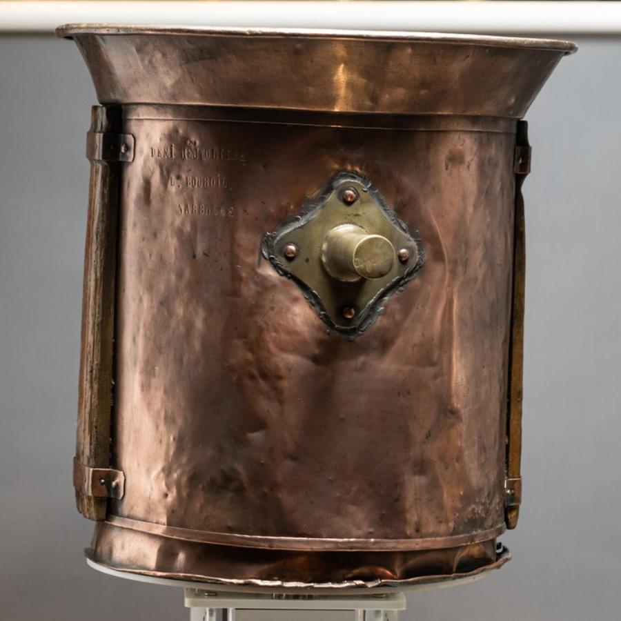 Milieu du XIXe siècle Mesure du vin en cuivre du 19ème siècle (Demi Hectolitre - 50 Litres)
