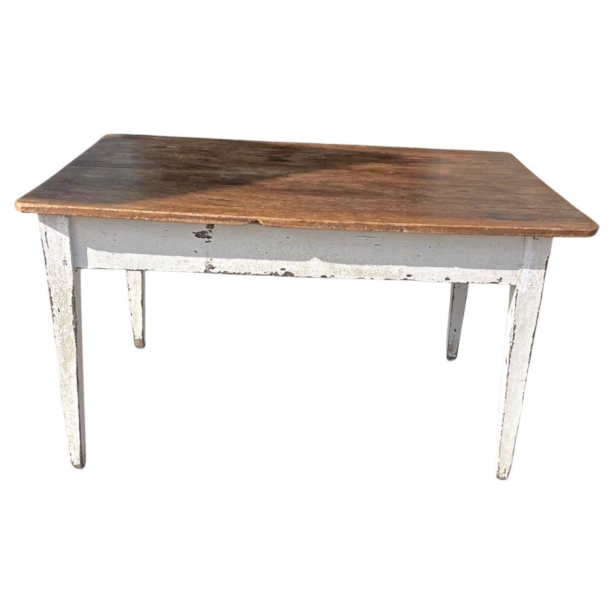 French 19th Century Country Pine Breakfast Dining Table 1