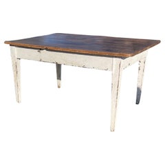 French 19th Century Country Pine Breakfast Dining Table