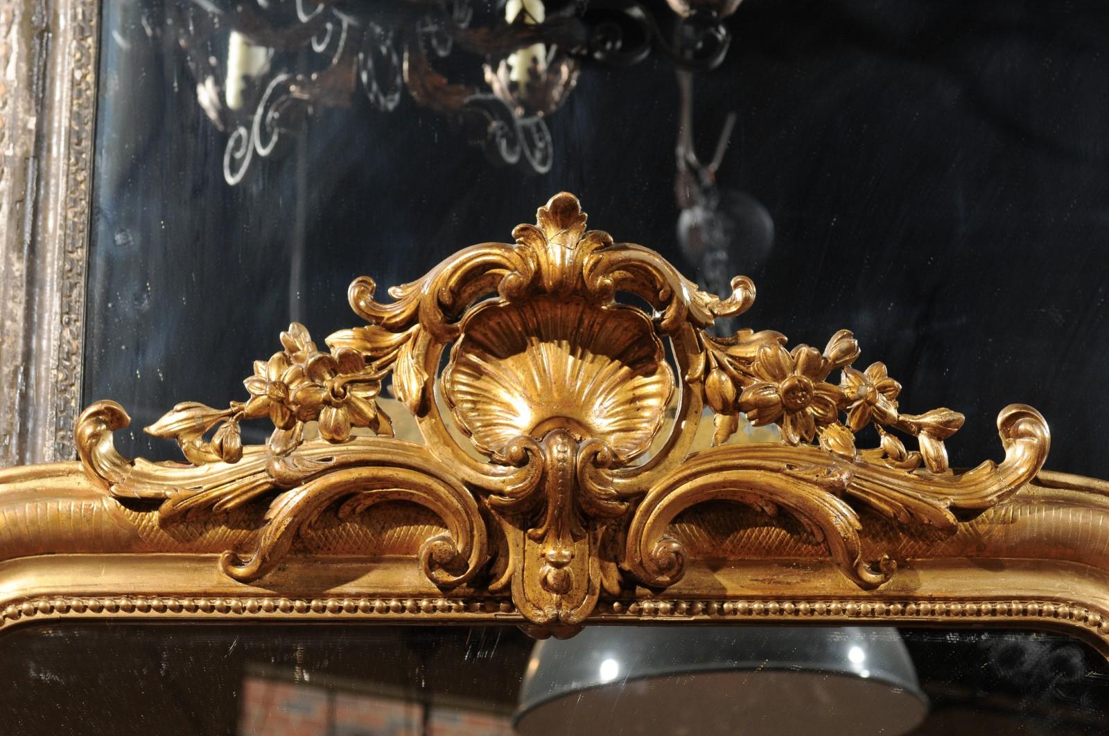 French 19th Century Crested Gilt Louis-Philippe Mirror with Shell and Flowers 1