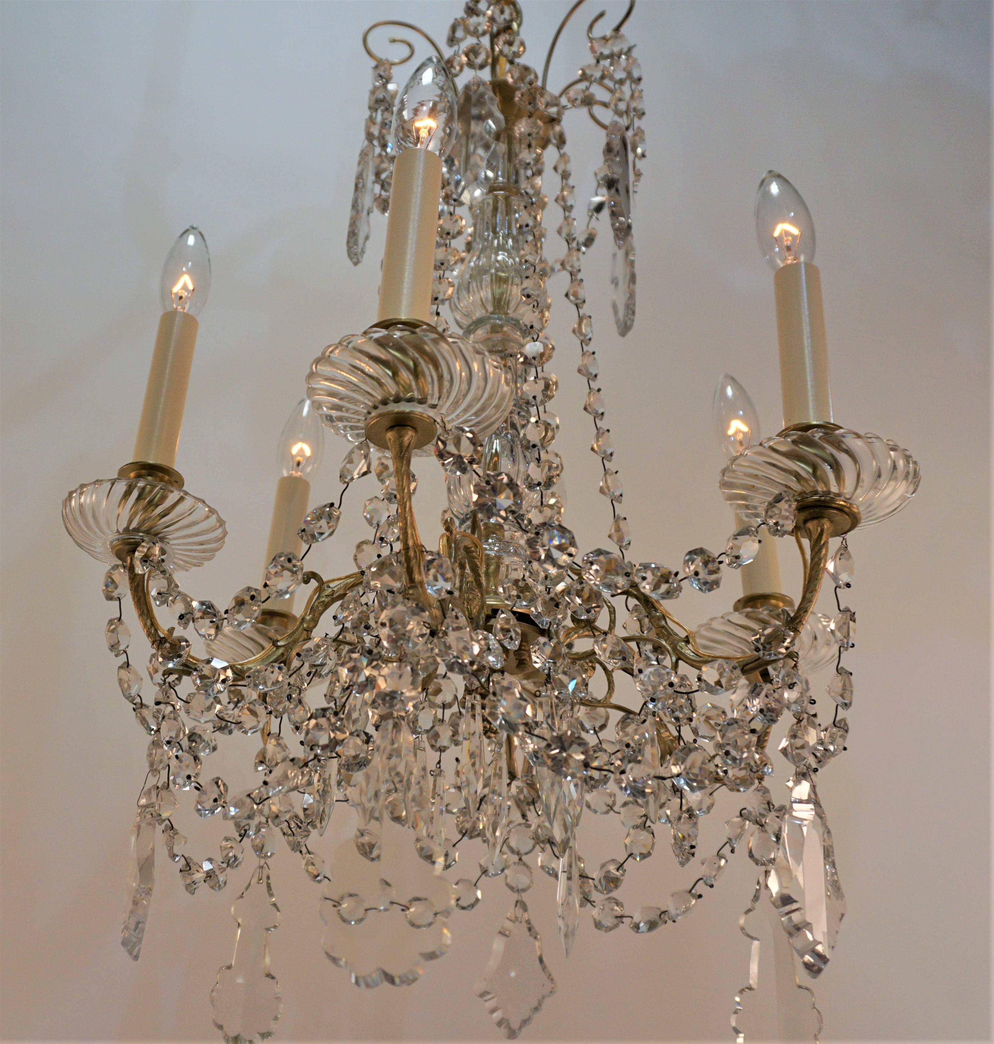 French 19th Century Crystal and Bronze Chandelier In Good Condition For Sale In Fairfax, VA