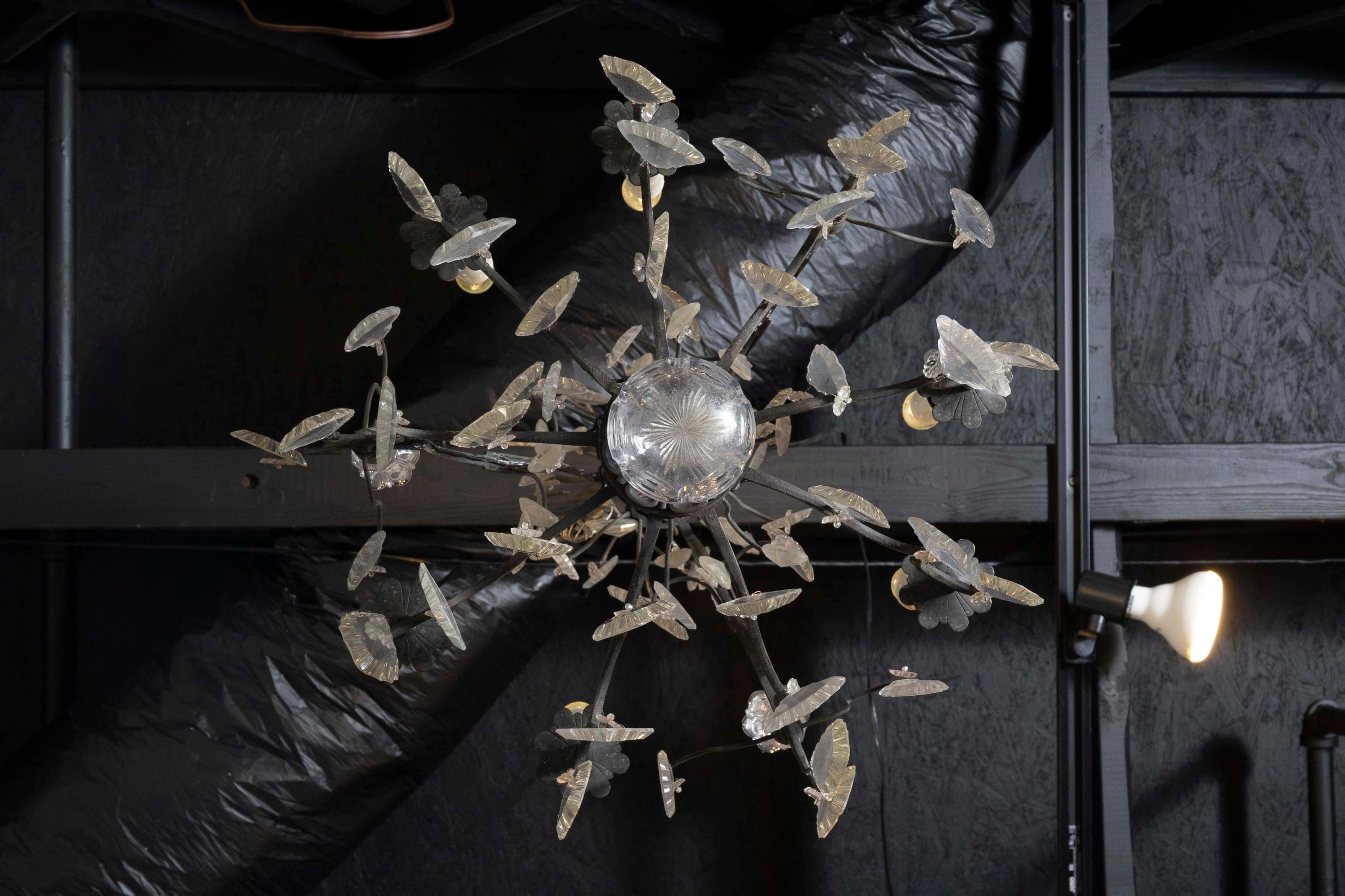 French 19th Century Crystal and Iron Six-Light Chandelier with Pendeloques For Sale 4