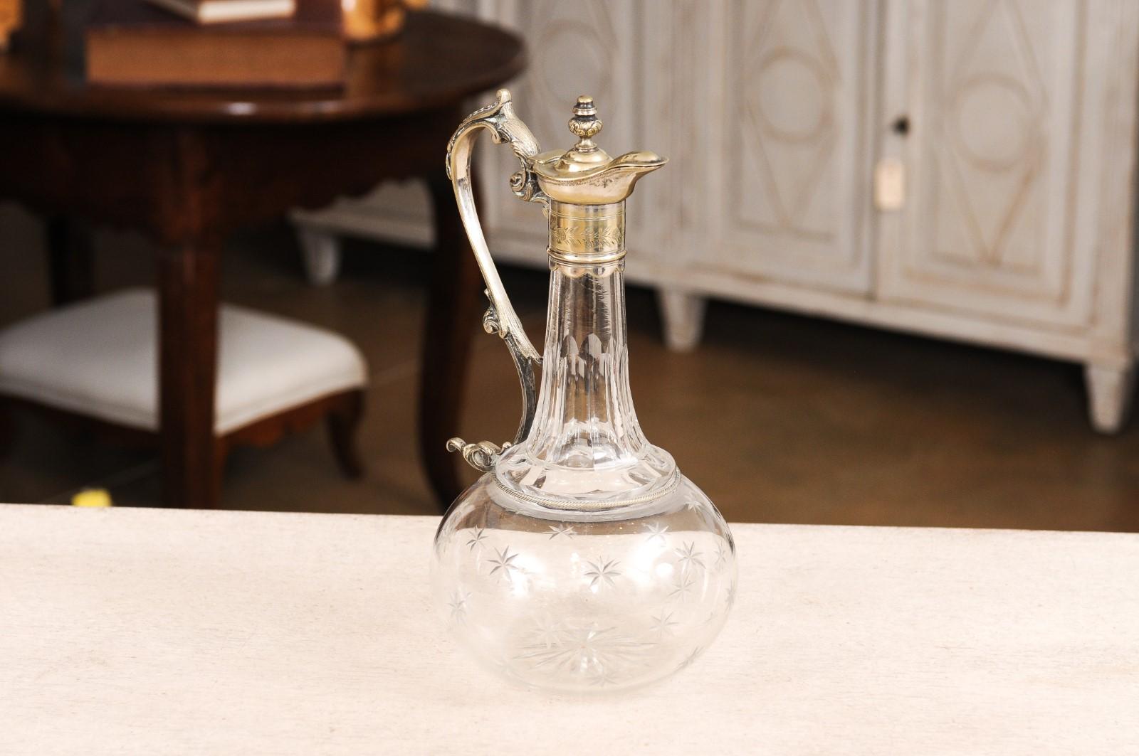 French 19th Century Crystal and Silver Wine Decanter with Cut Star Motifs In Good Condition In Atlanta, GA