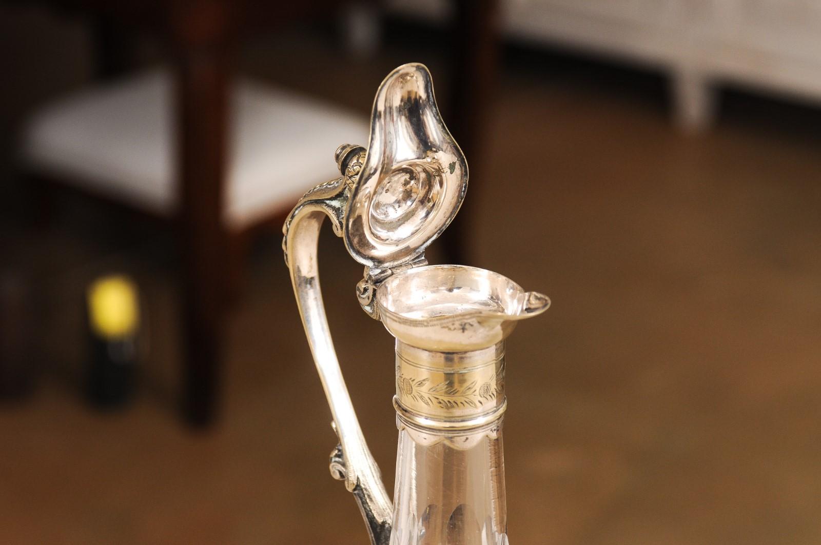 French 19th Century Crystal and Silver Wine Decanter with Cut Star Motifs 2