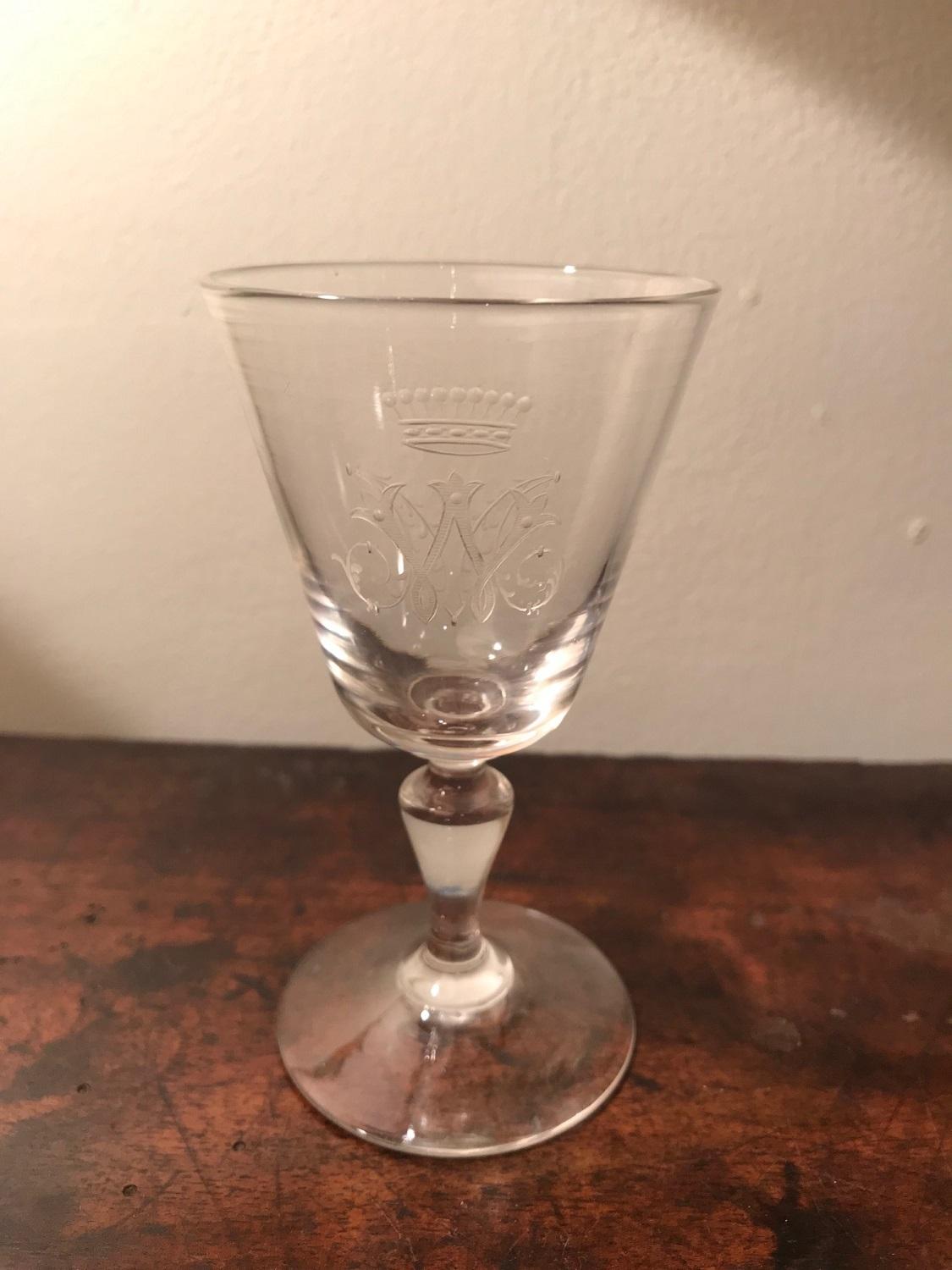 French 19th Century Crystal Liquor or Liqueur Glasses For Sale 5