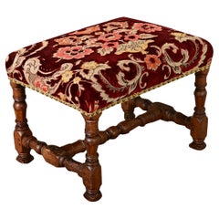 Tabouret en velours découpé français du 19ème siècle