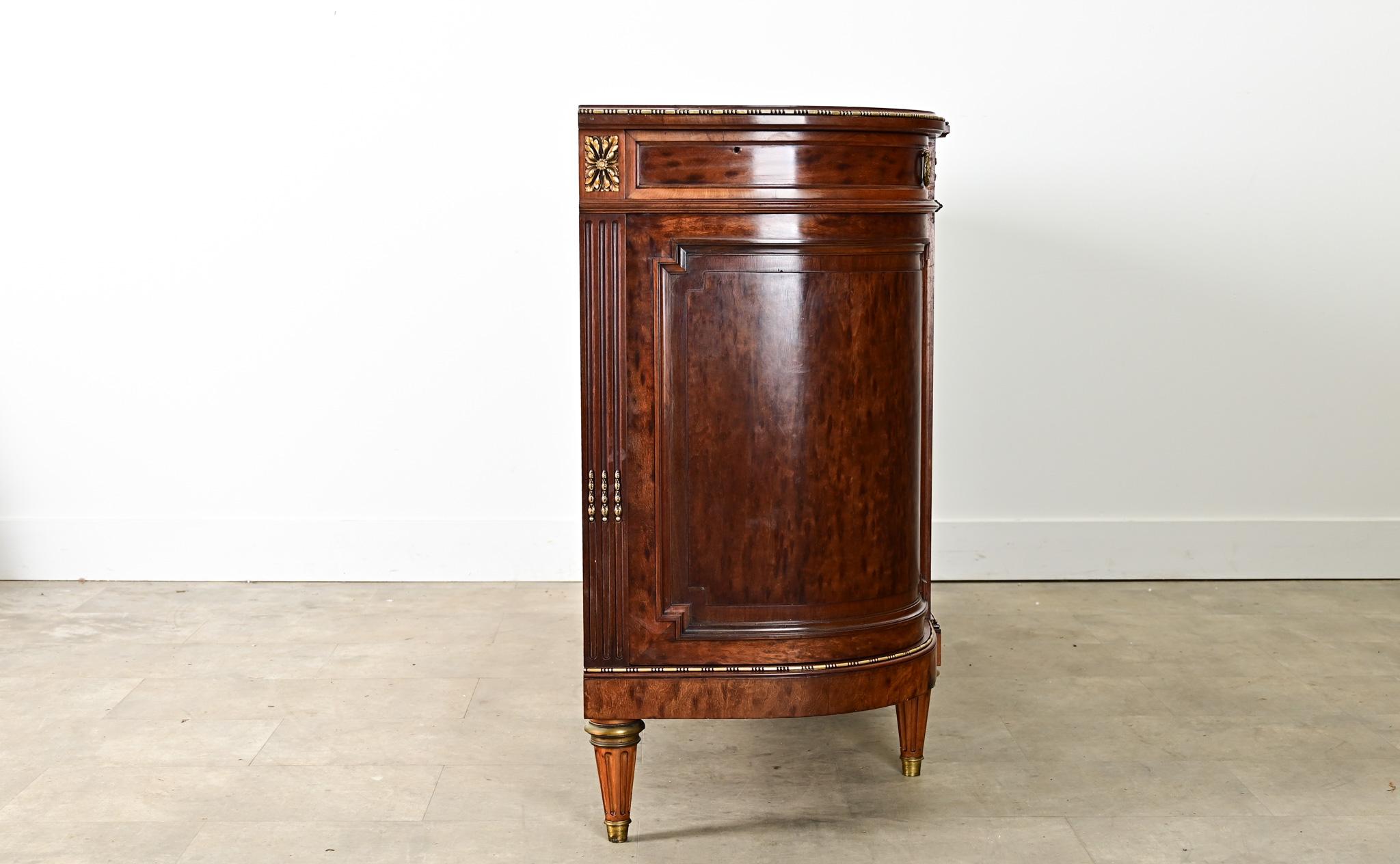 Enfilada francesa del siglo XIX estilo Luis XVI Demilune en venta 6