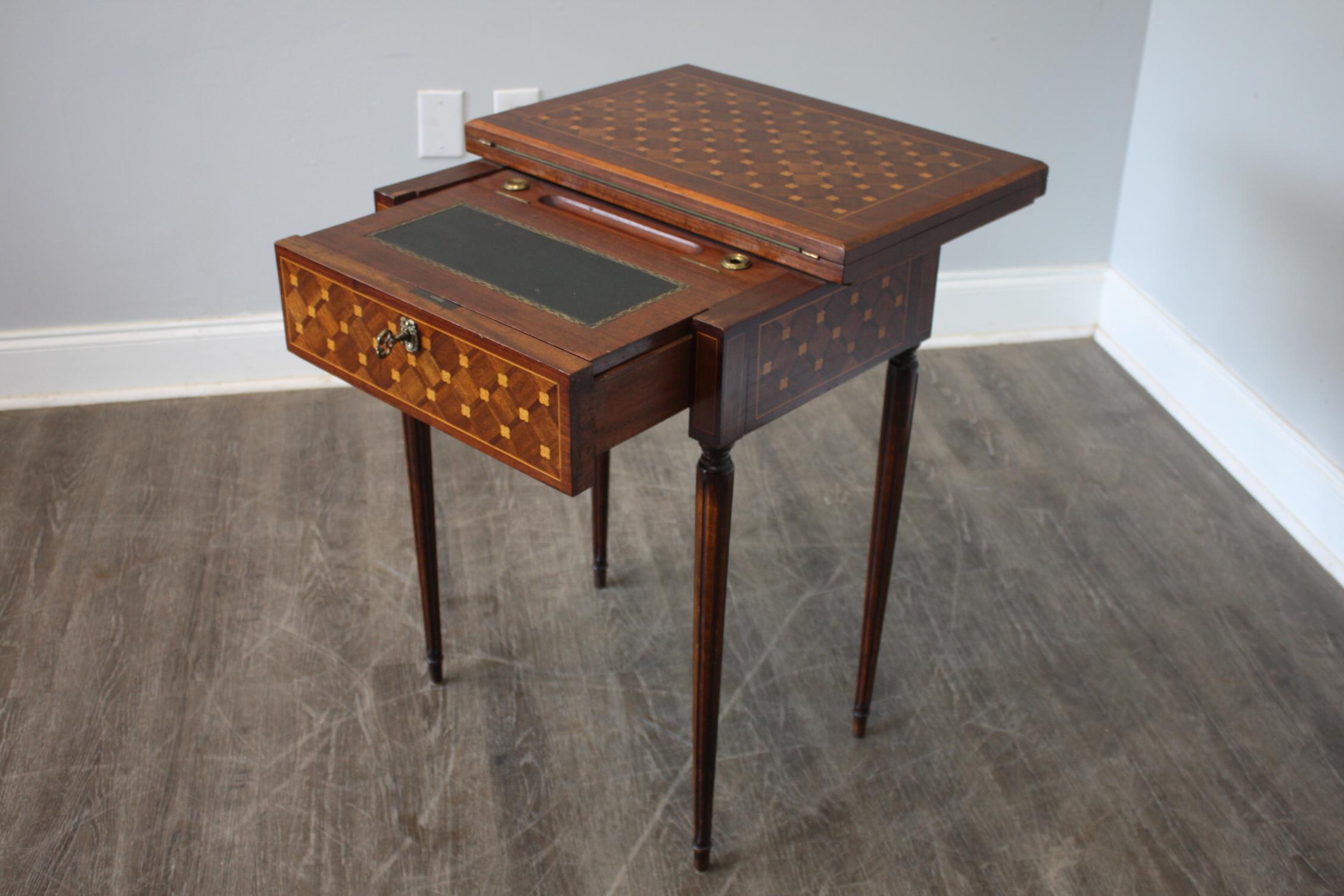 French 19th Century Desk and Game table For Sale 2