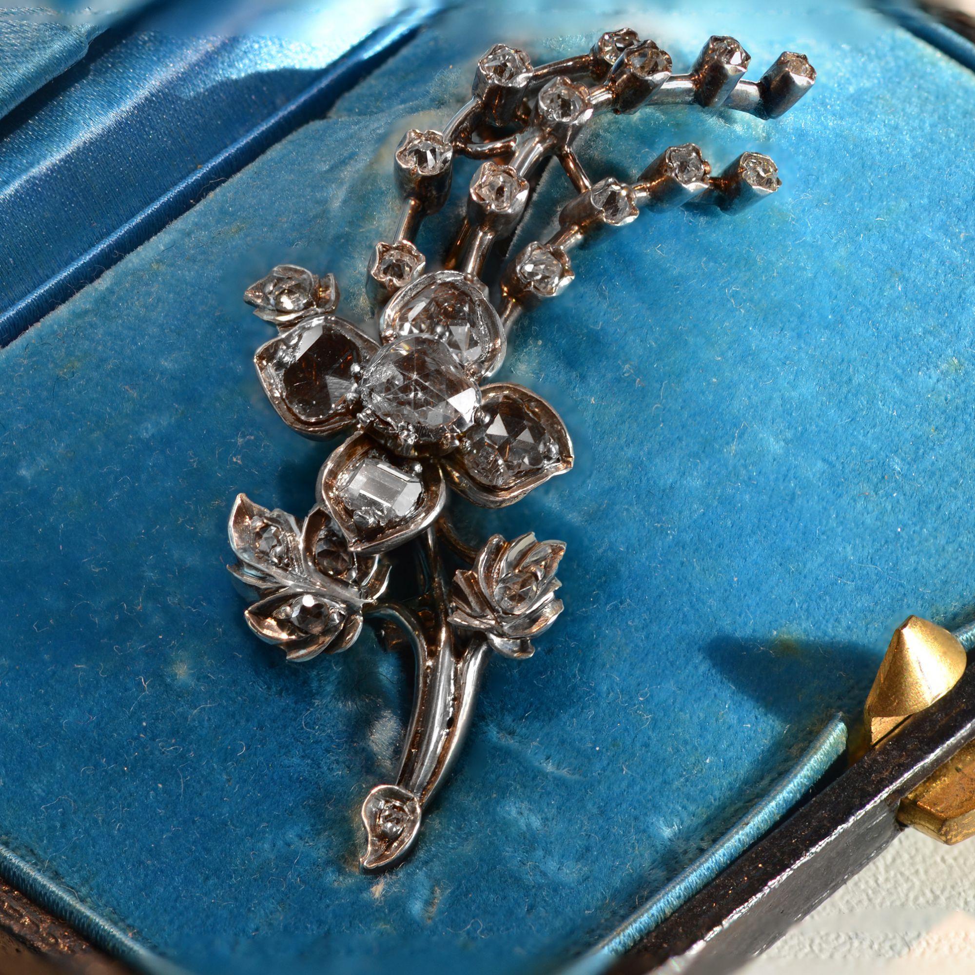 French 19th Century Diamond 18 Karat Yellow Gold Flowering Branch Brooch For Sale 10