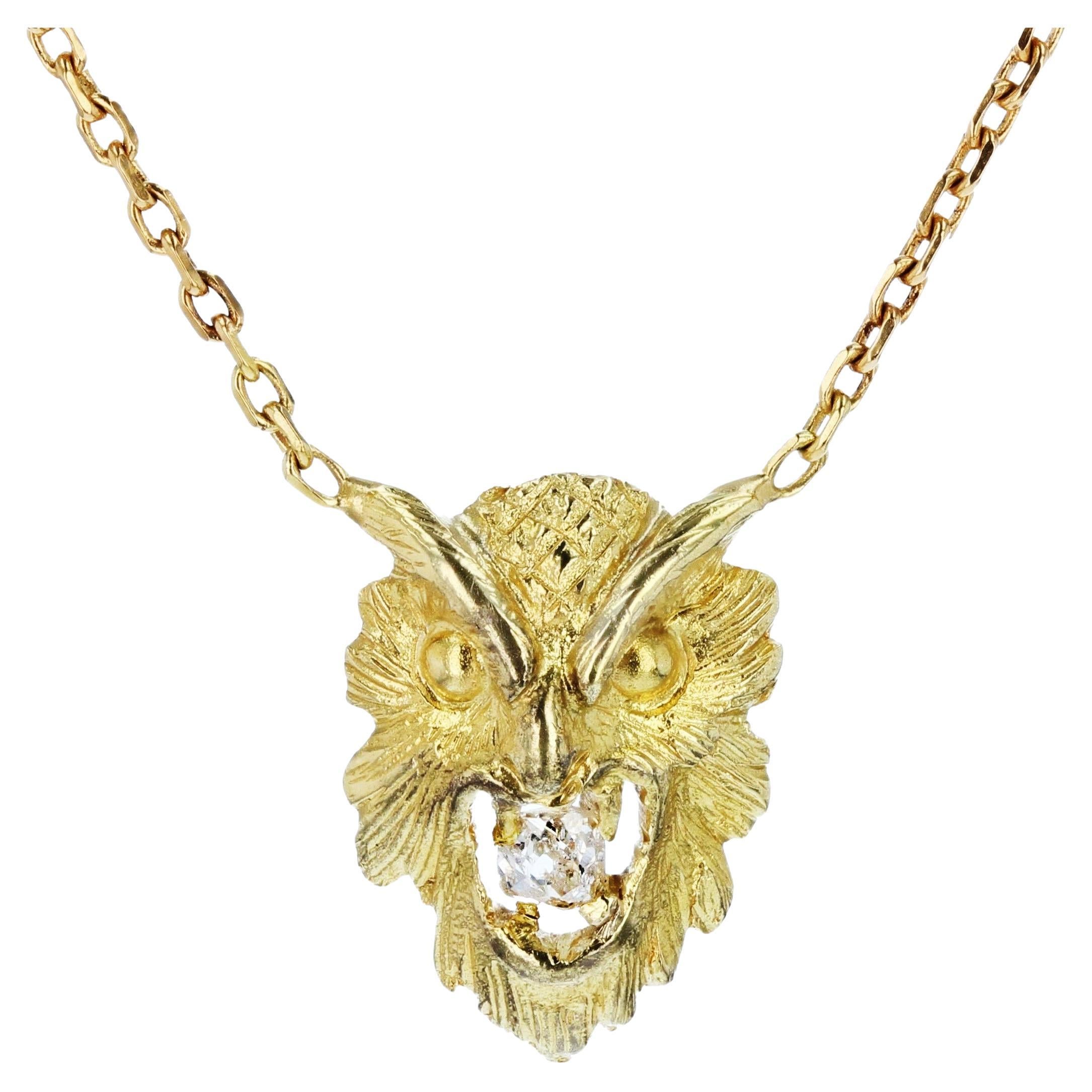 French 19th Century Diamond 18 Karat Yellow Gold Owl Pendant For Sale
