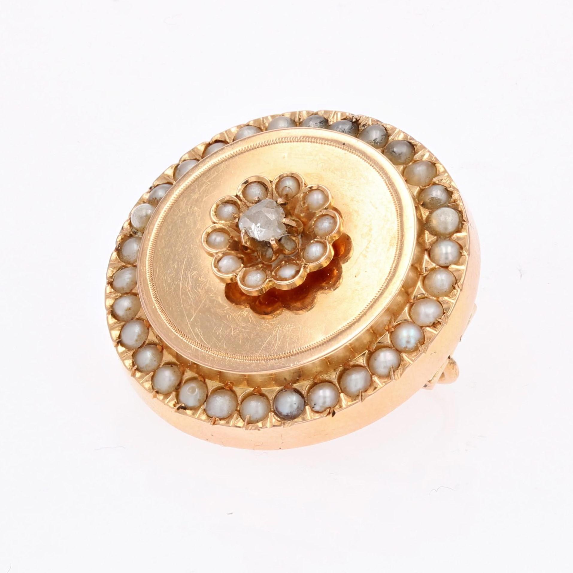 Rose Cut French 19th Century Diamond Fine Pearls 18 Karat Rose Gold Brooch For Sale
