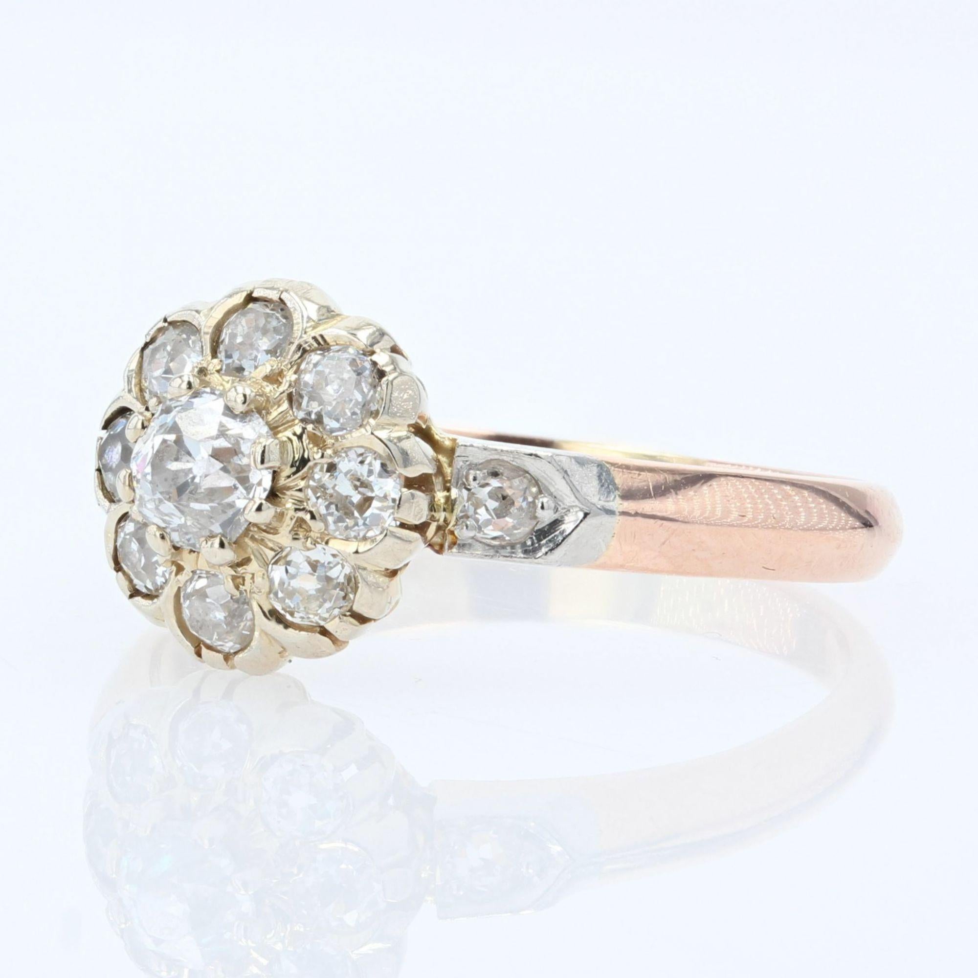 French 19th Century Diamonds 18 Karat Rose Gold Daisy Ring In Good Condition For Sale In Poitiers, FR