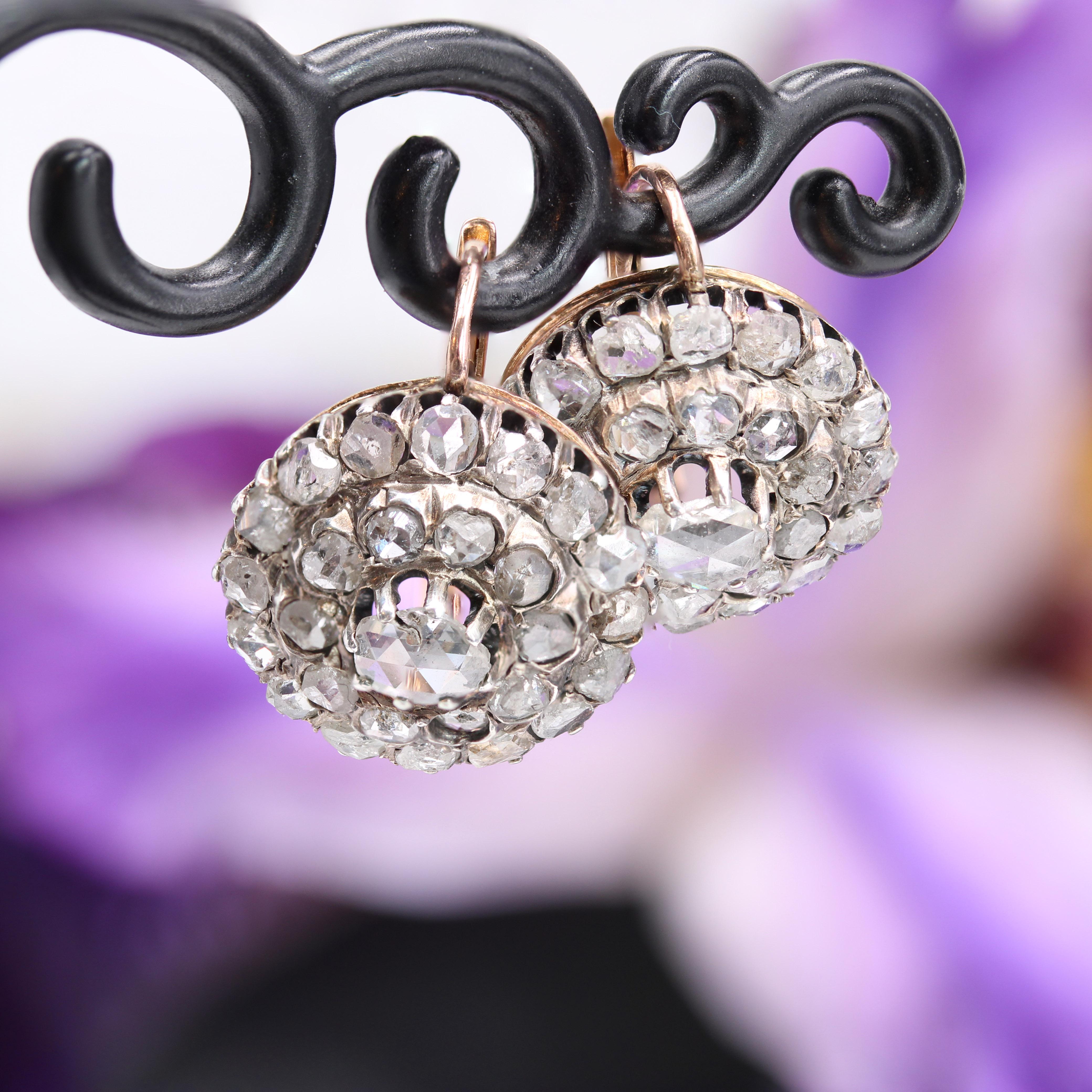 French 19th Century Diamonds 18 Karat Rose Gold Lever-Back Daisy Earrings For Sale 5