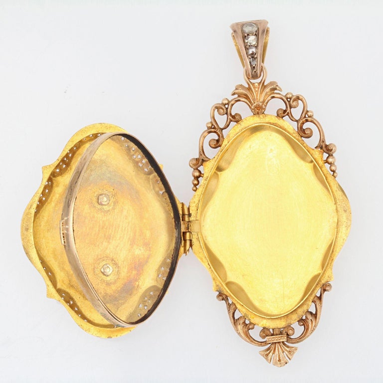 French 19th Century Diamonds 18 Karat Rose Gold Locket Pendant For Sale 5