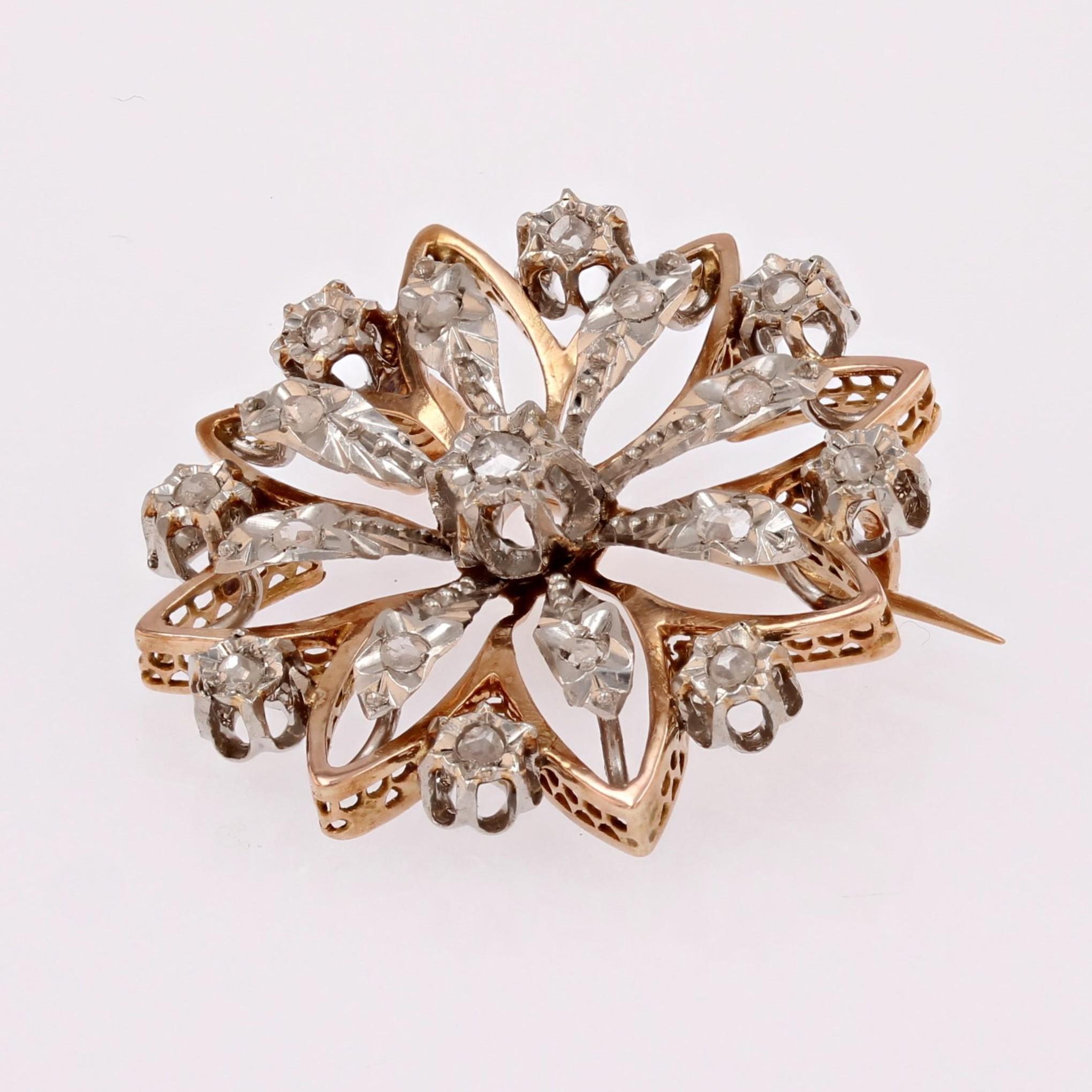French 19th Century Diamonds 18 Karat Rose Gold Snowflake Brooch In Good Condition For Sale In Poitiers, FR