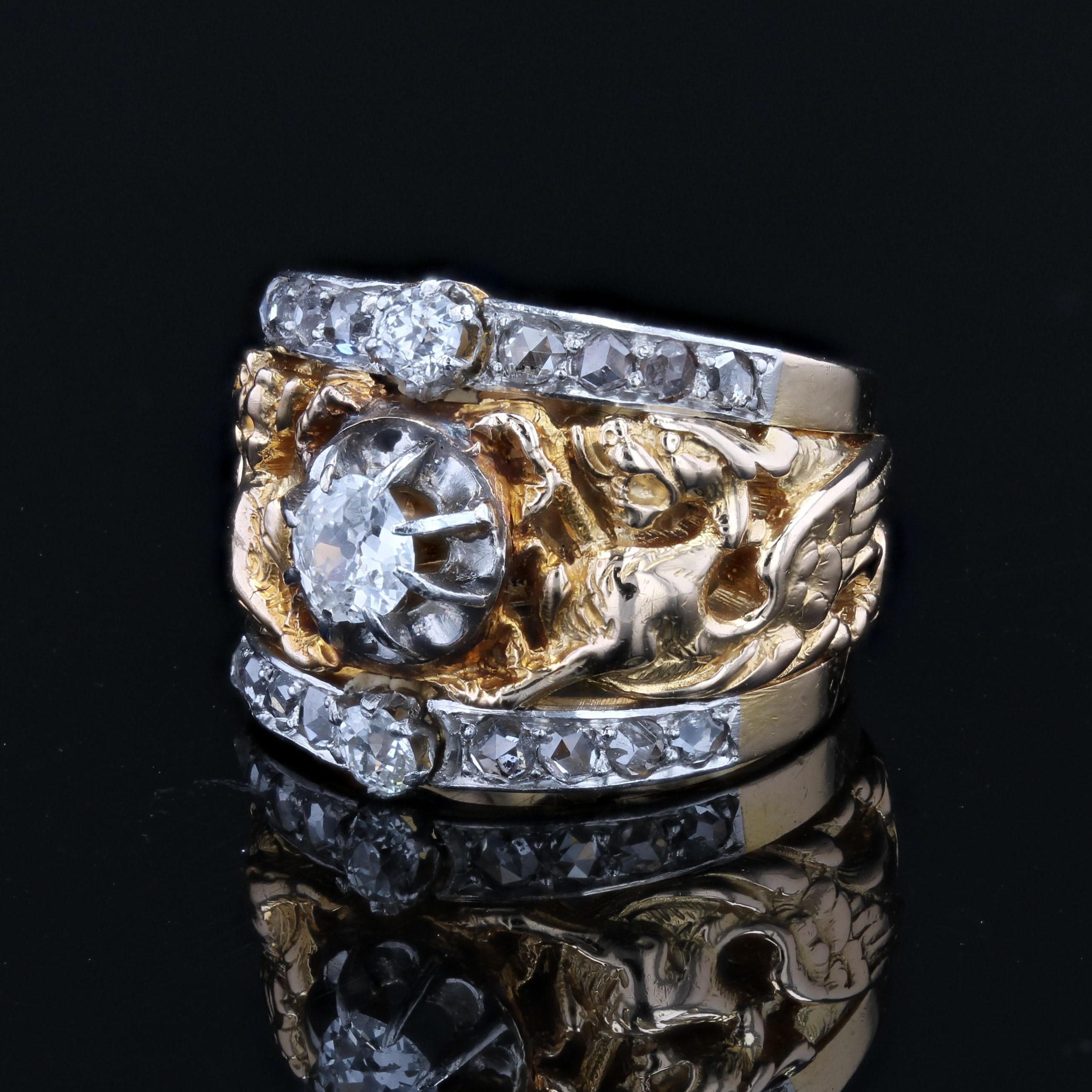 Bague à anneau en or jaune 18 carats, diamants du 19e siècle et chimères françaises en vente 1