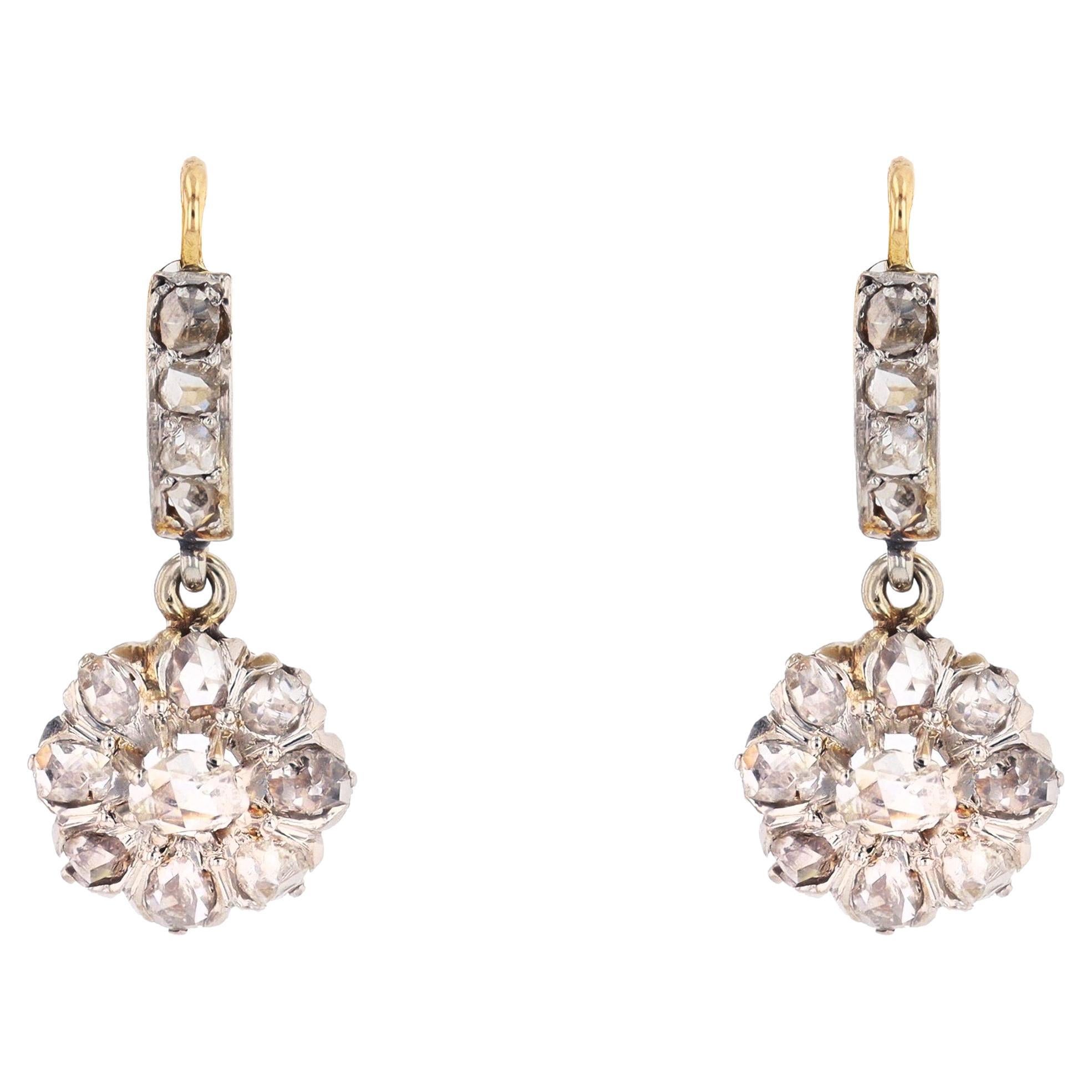 French 19th Century Diamonds 18 Karat Yellow Gold Dangle Daisy Earrings in vendita