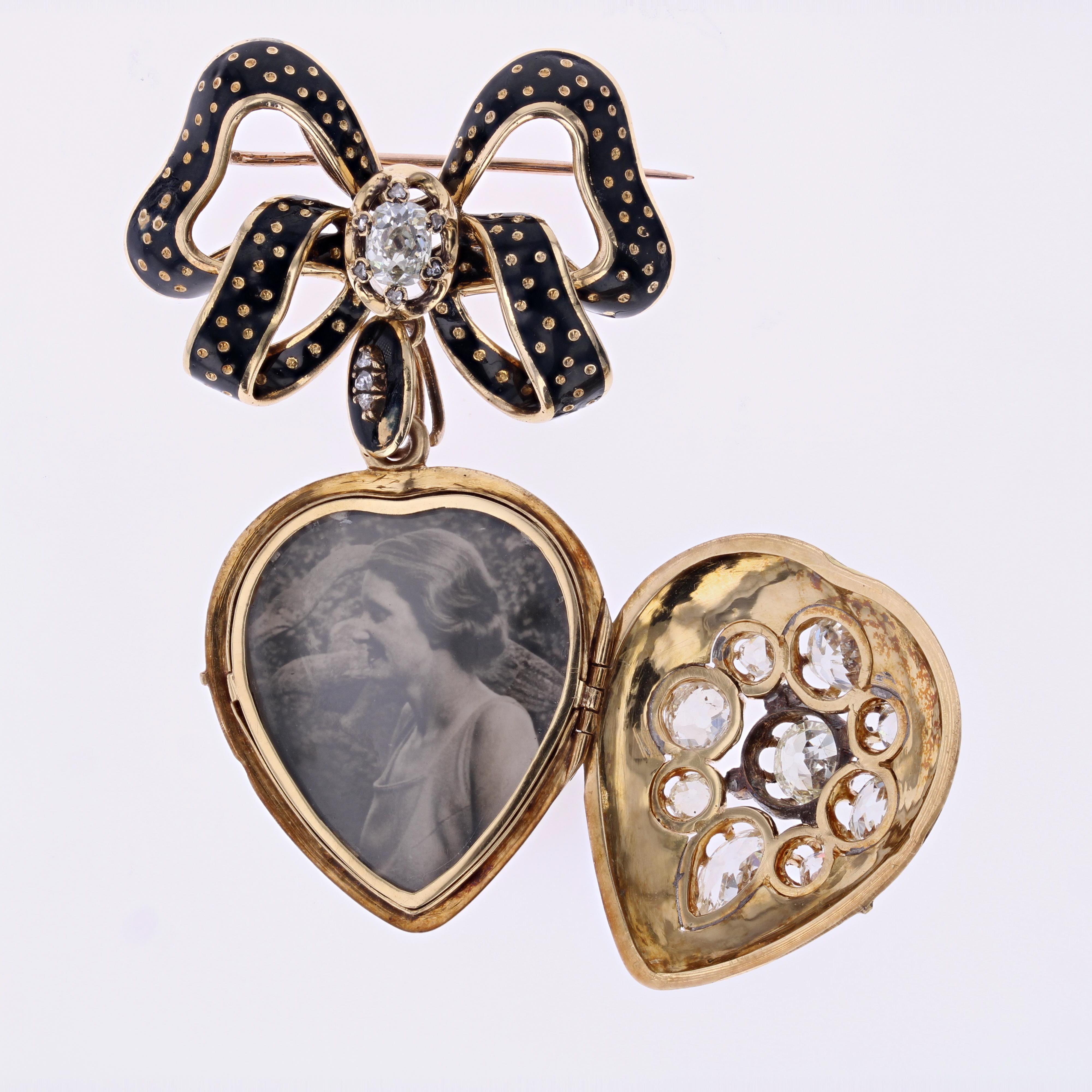 Französische Medaillon-Anhänger-Brosche aus 18 Karat Gelbgold mit Diamanten und Emaille aus dem 19. Jahrhundert (Antiker Kissenschliff) im Angebot