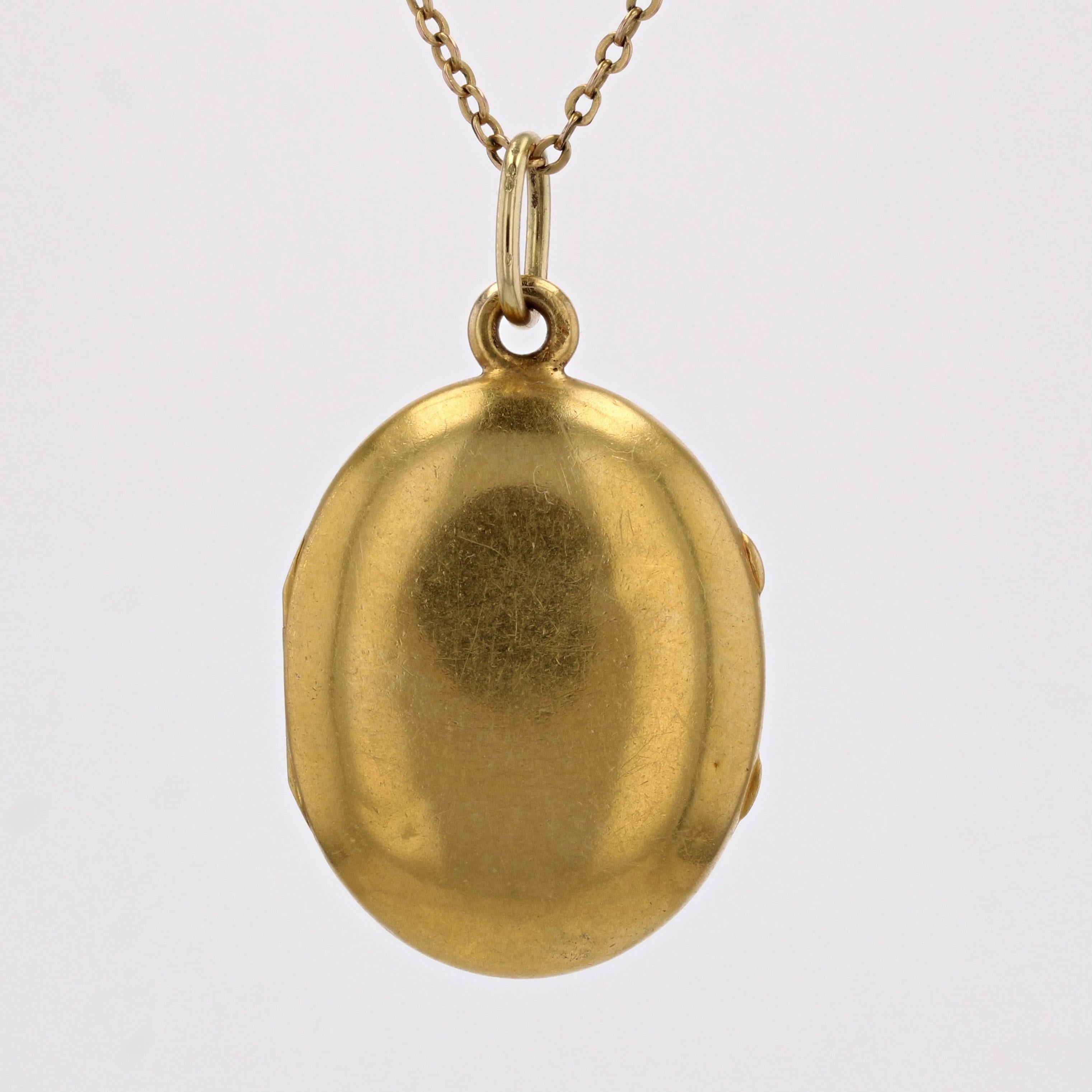French 19th Century Diamonds Enamel 18 karat Yellow Gold Locket Pendant For Sale 6