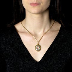 French 19th Century Diamonds Enamel 18 karat Yellow Gold Locket Pendant