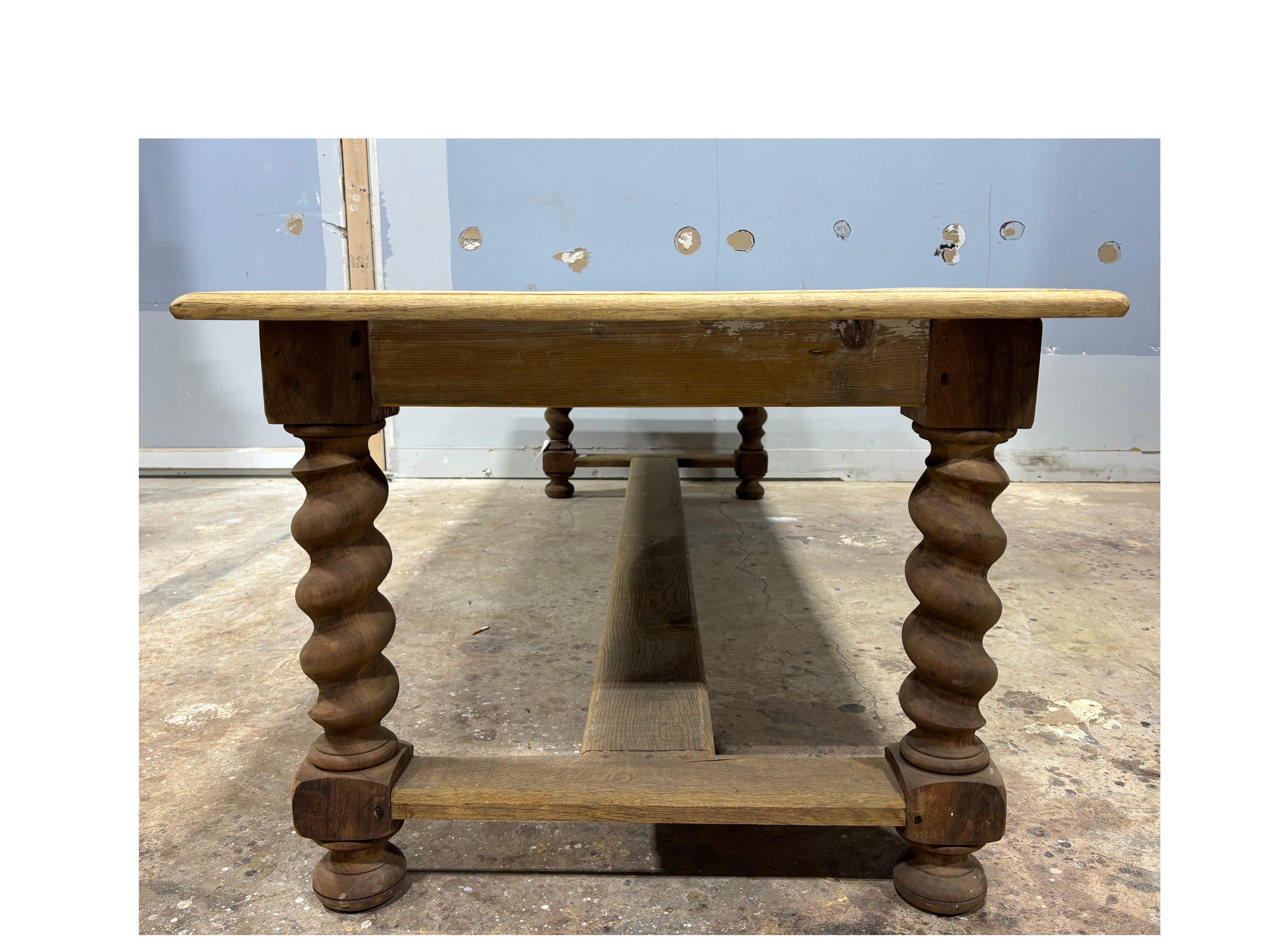 French 19th Century Dining Room Table For Sale 1