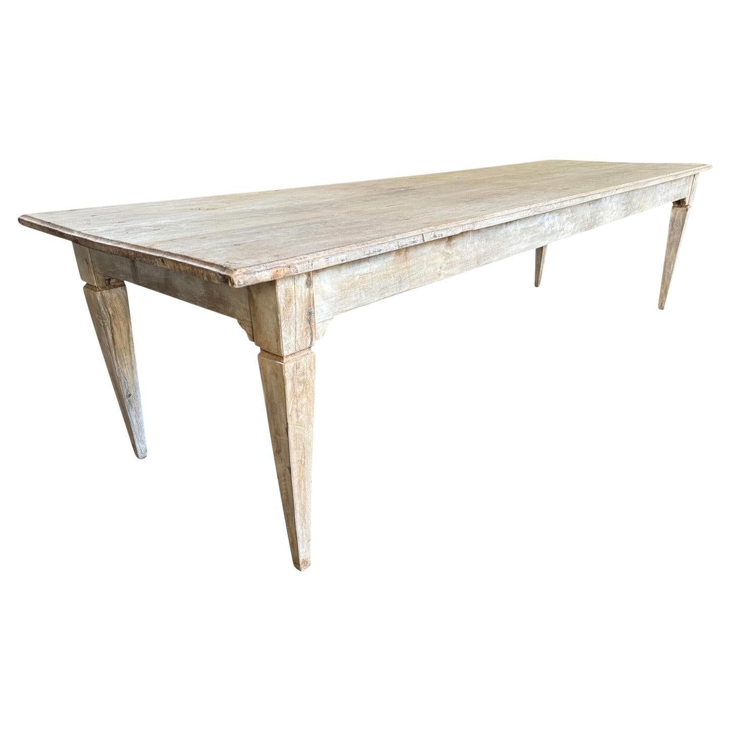 French 19th Century Dining Table In Oak