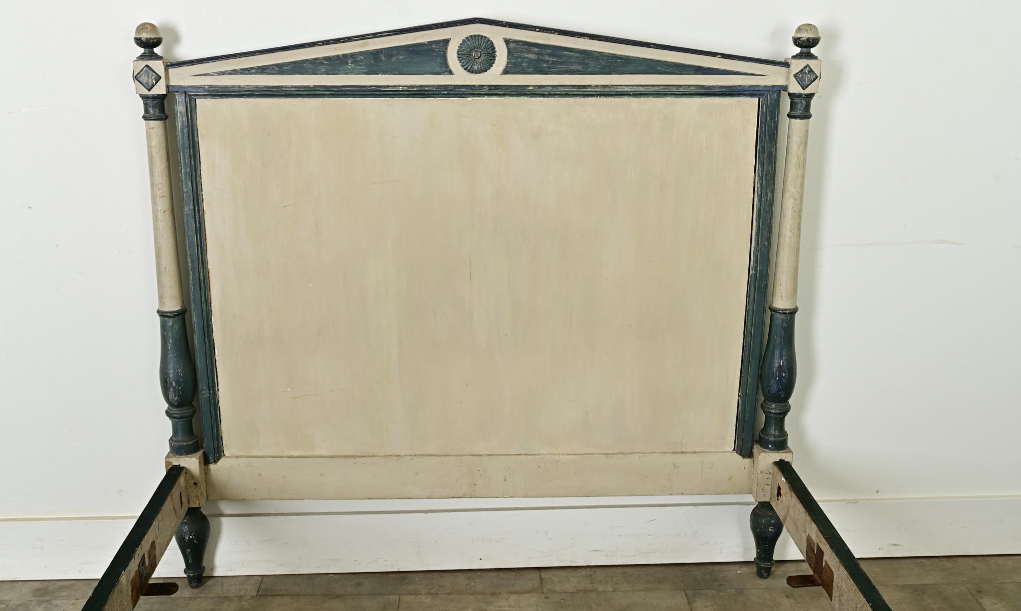 French 19th Century Directoire Bed Frame In Good Condition For Sale In Baton Rouge, LA