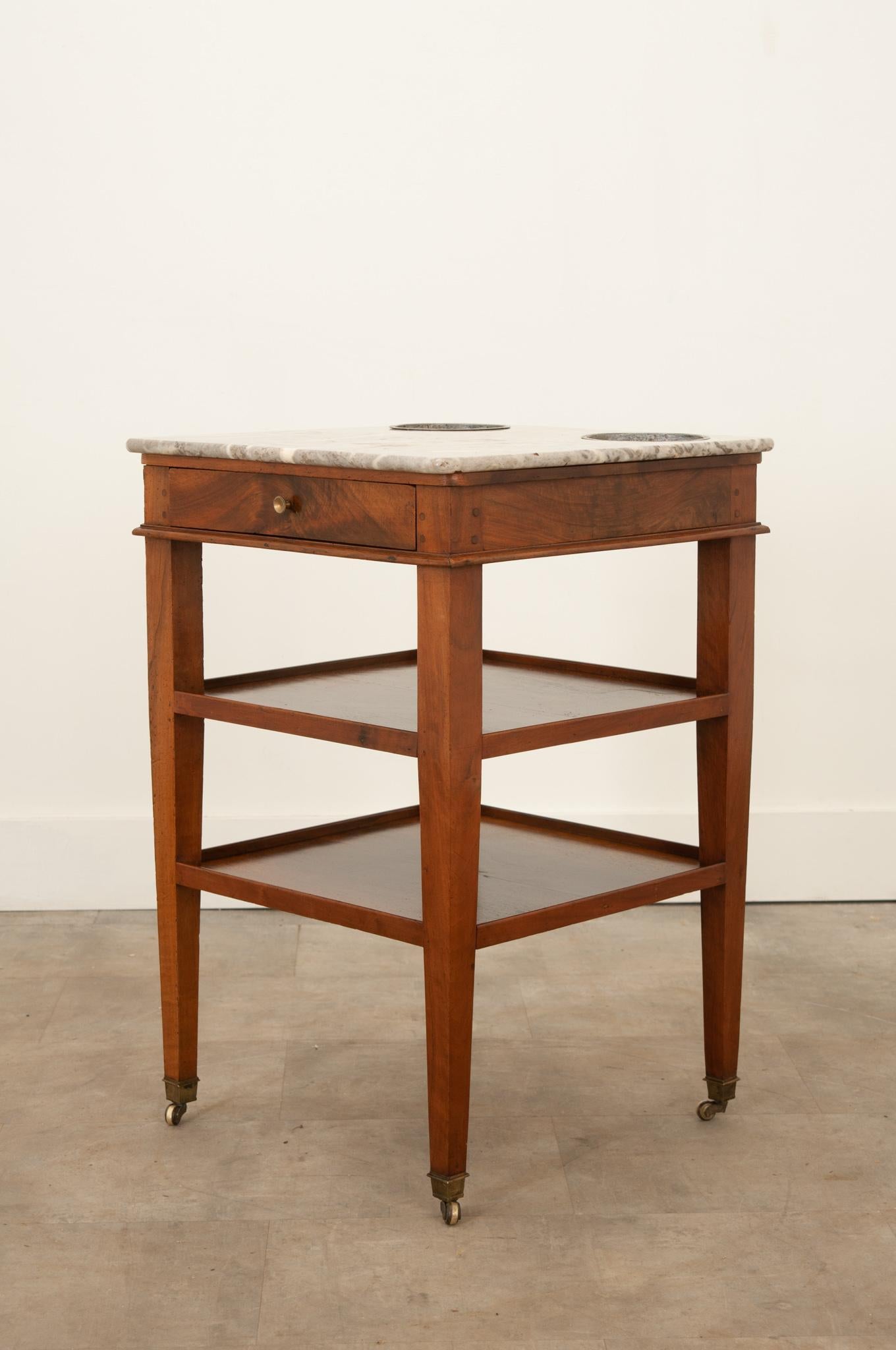 French 19th Century Directoire Walnut Rafraichissoir For Sale 5