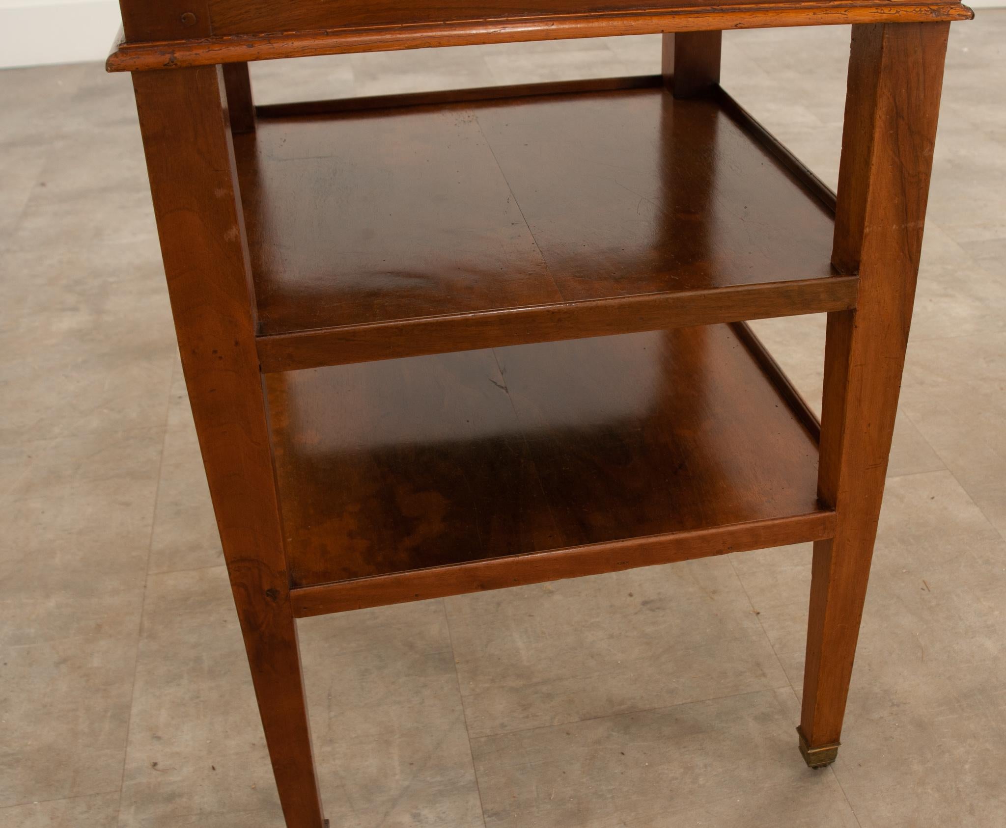 French 19th Century Directoire Walnut Rafraichissoir In Good Condition For Sale In Baton Rouge, LA