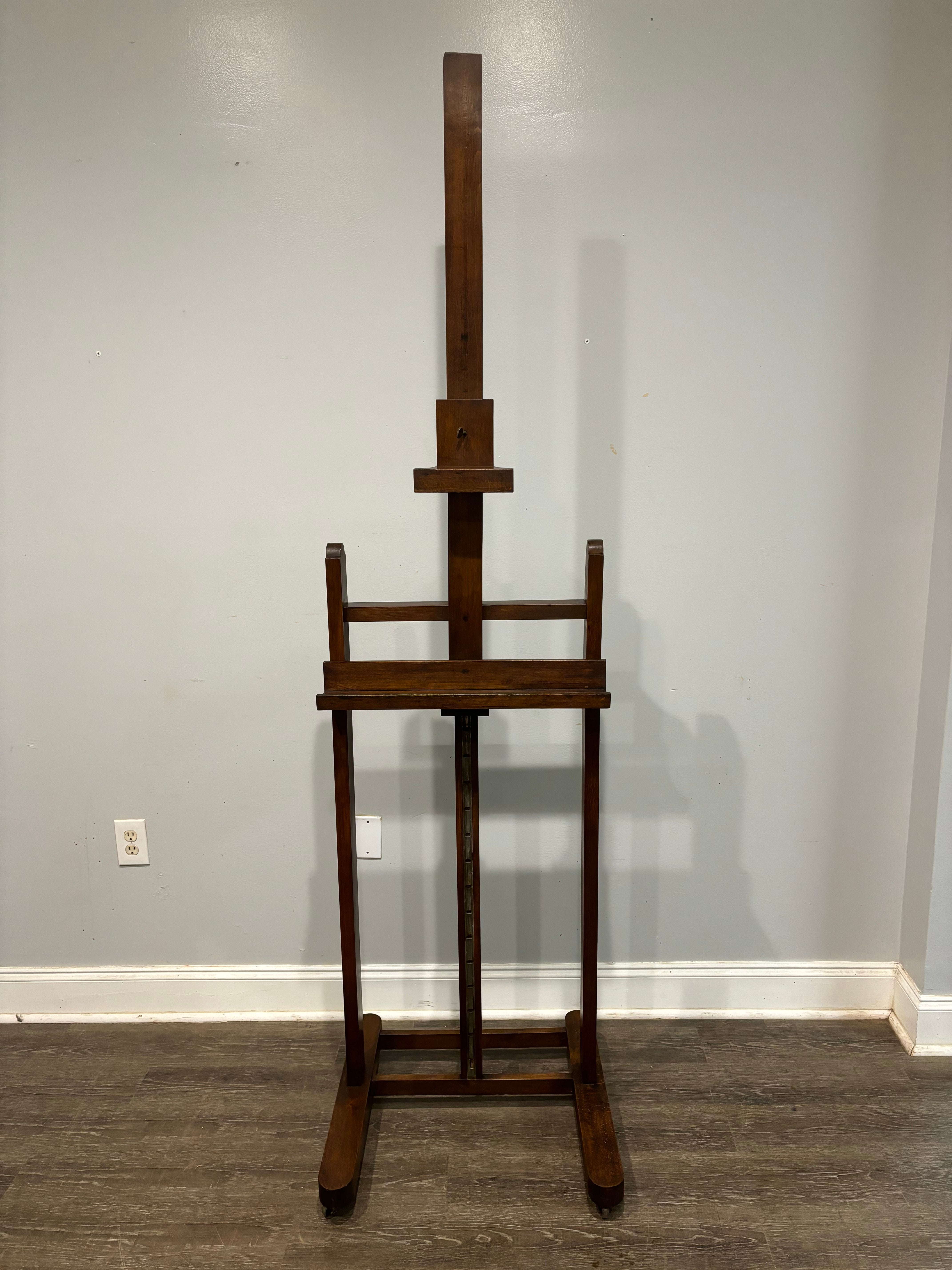 This 19th century Easel is made of oak and has 4 wheels at the feet which make it easier to move it.
when the support for the painting is positioned at its lowest, the height is 51''H.
When the support is at its highest, the height is 85''H.
