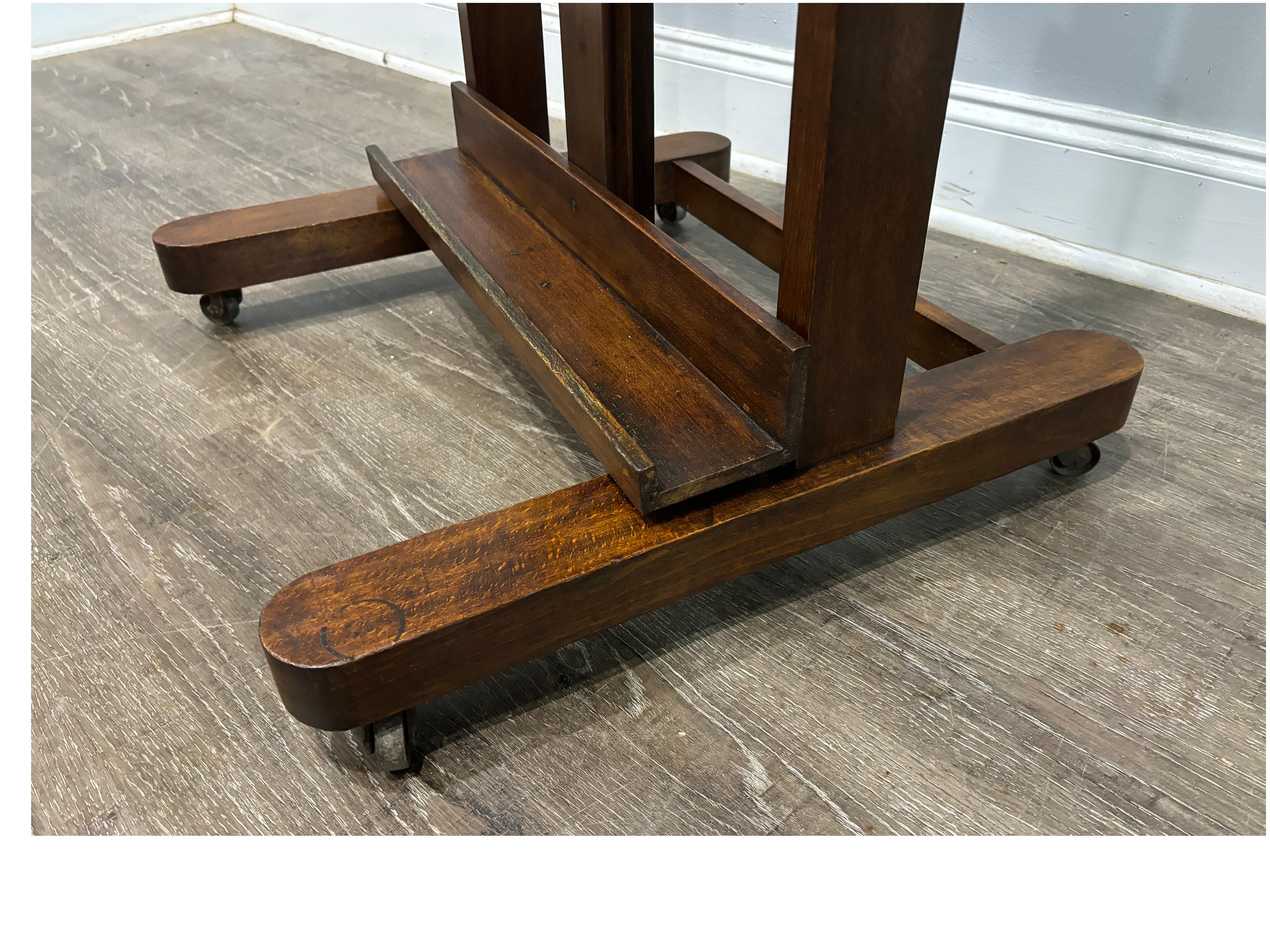 French 19th Century Easel For Sale 1