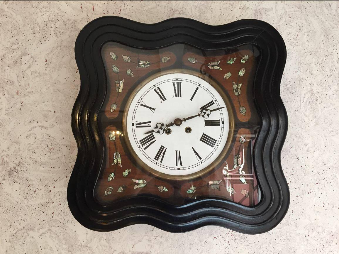 French Napoleon III style ebonized wall clock with mother-of-pearl inlay from 1860s
The price does not include the restauration of the mechanism.
It could be done renovating the original mechanism or with battery operation
Quotation for this