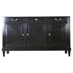 Buffet in Wood