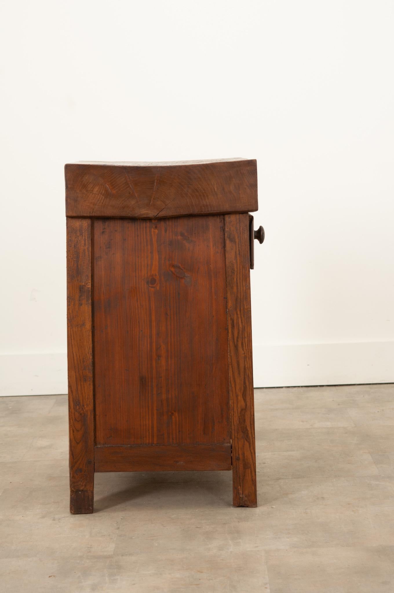French 19th Century Elm Chopping Block Cabinet For Sale 1