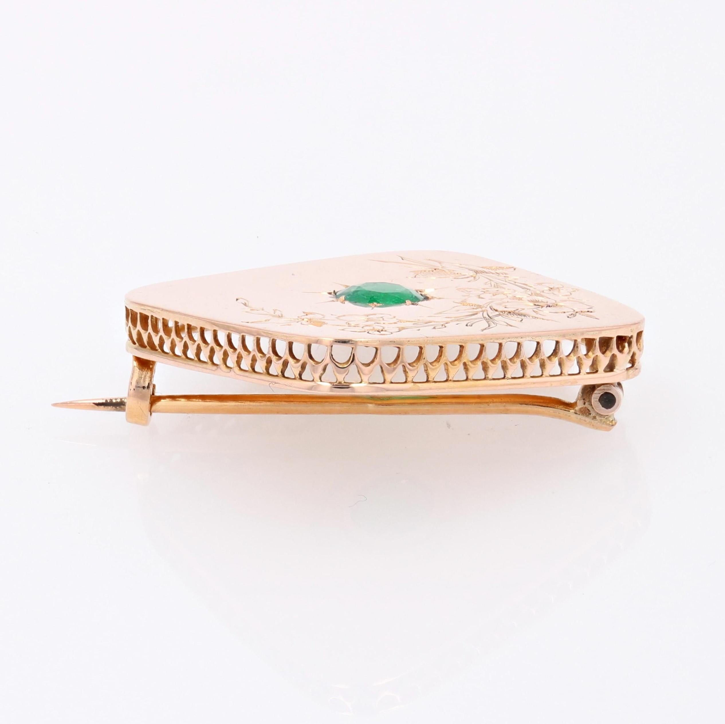 French 19th Century Emerald 18 Karat Rose Gold Brooch For Sale 7