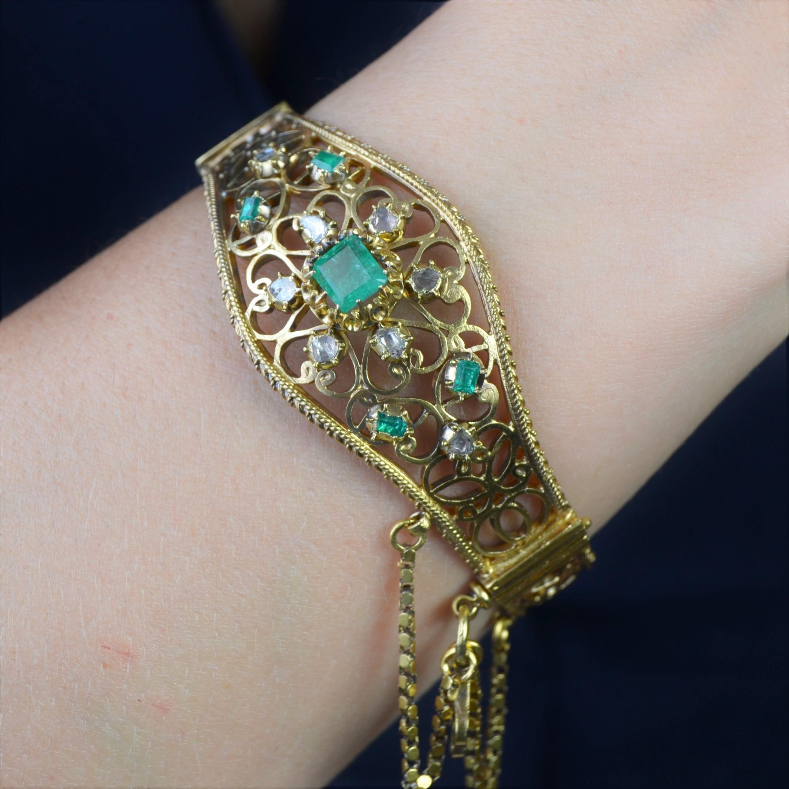 Women's French, 19th Century, Emerald Diamond 18 K Yellow Gold Openwork Bangle Bracelet