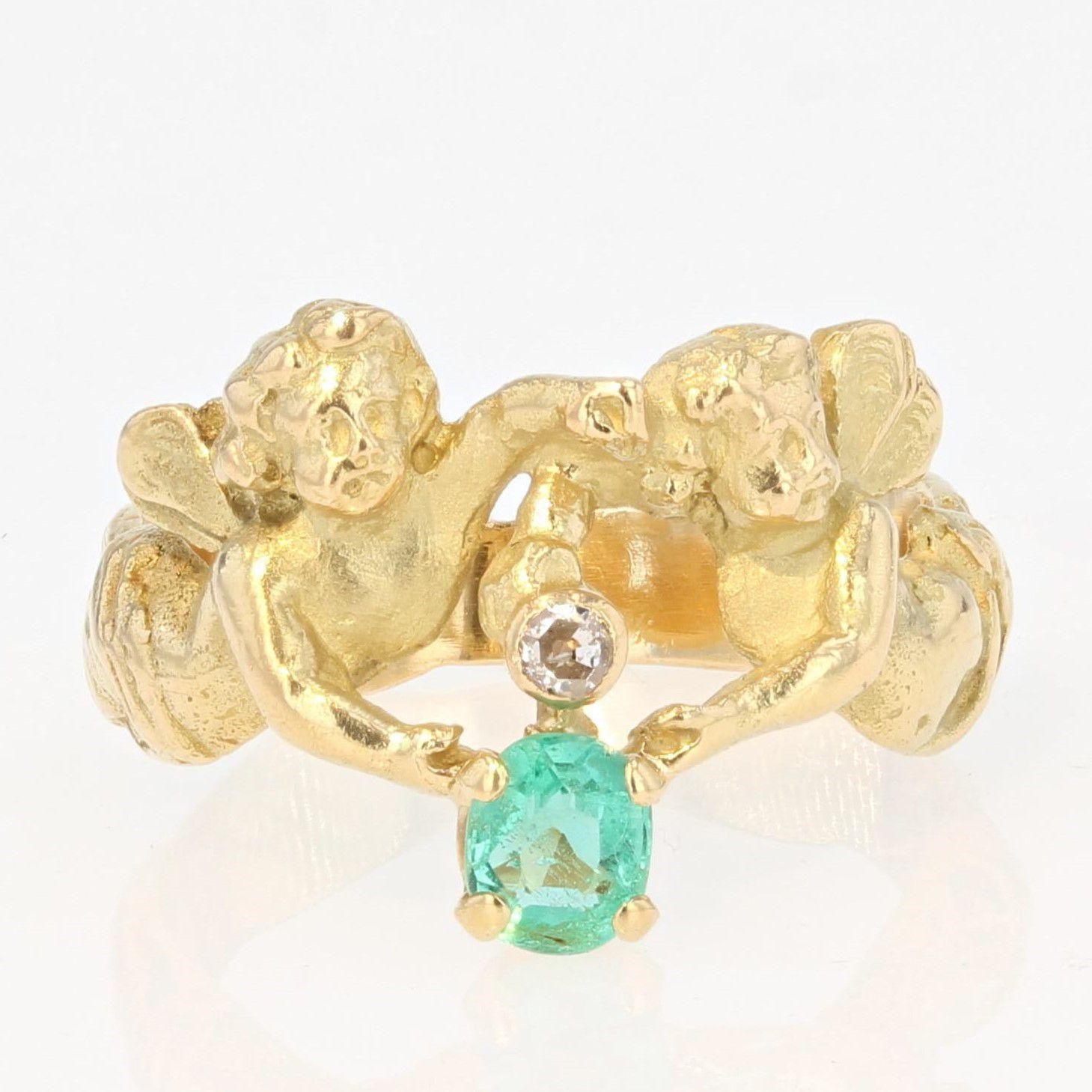 French 19th Century Emerald Diamond 18 Karat Yellow Gold Cherubs Ring 8