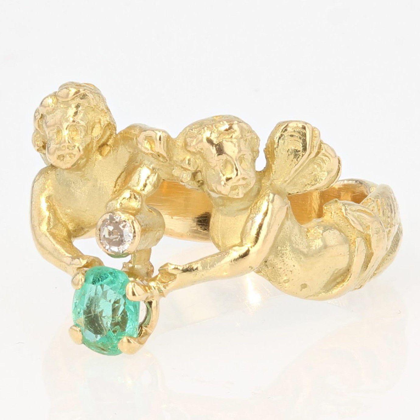 Women's French 19th Century Emerald Diamond 18 Karat Yellow Gold Cherubs Ring