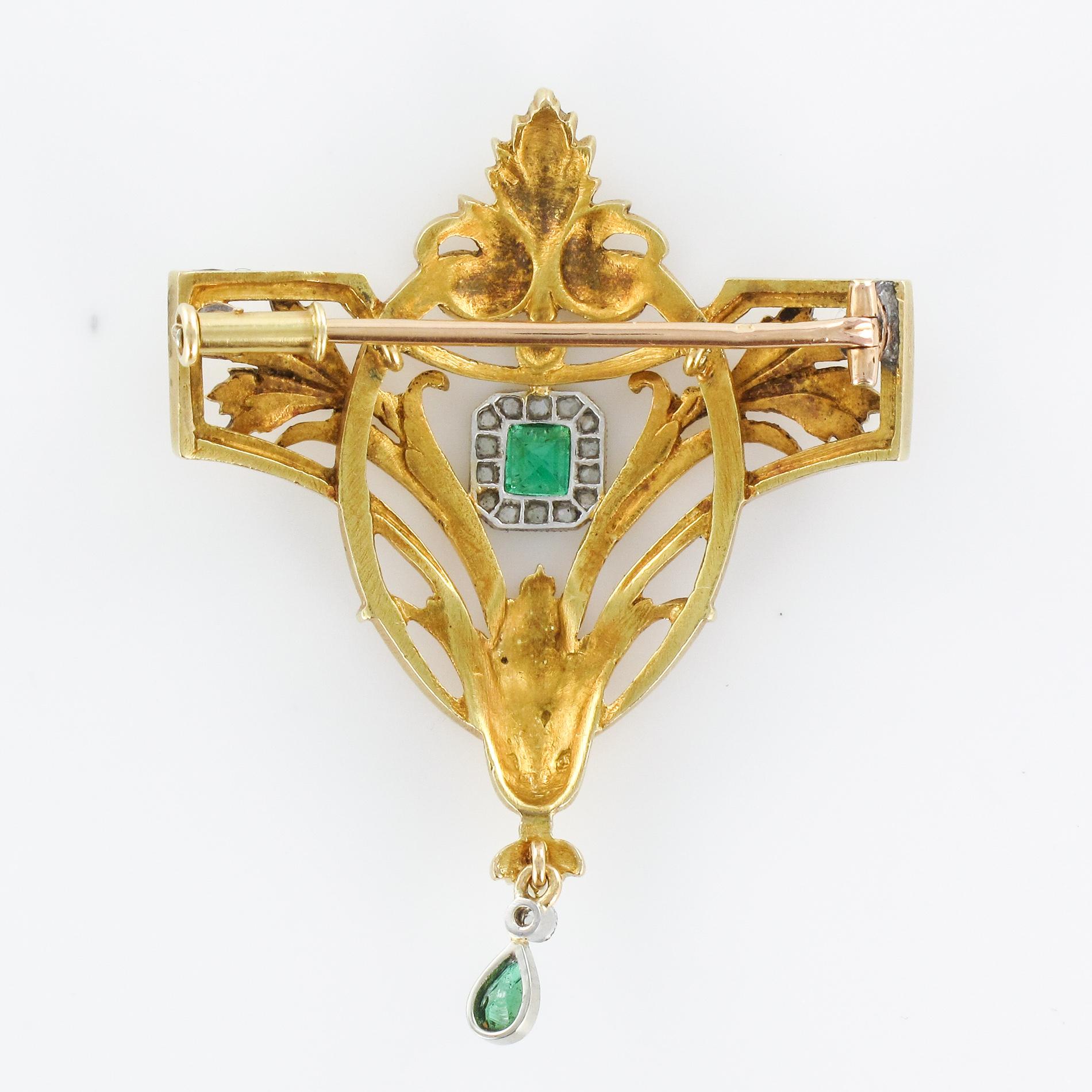 French 19th Century Emerald Diamond 18 Karat Yellow Gold Pendant Brooch 6