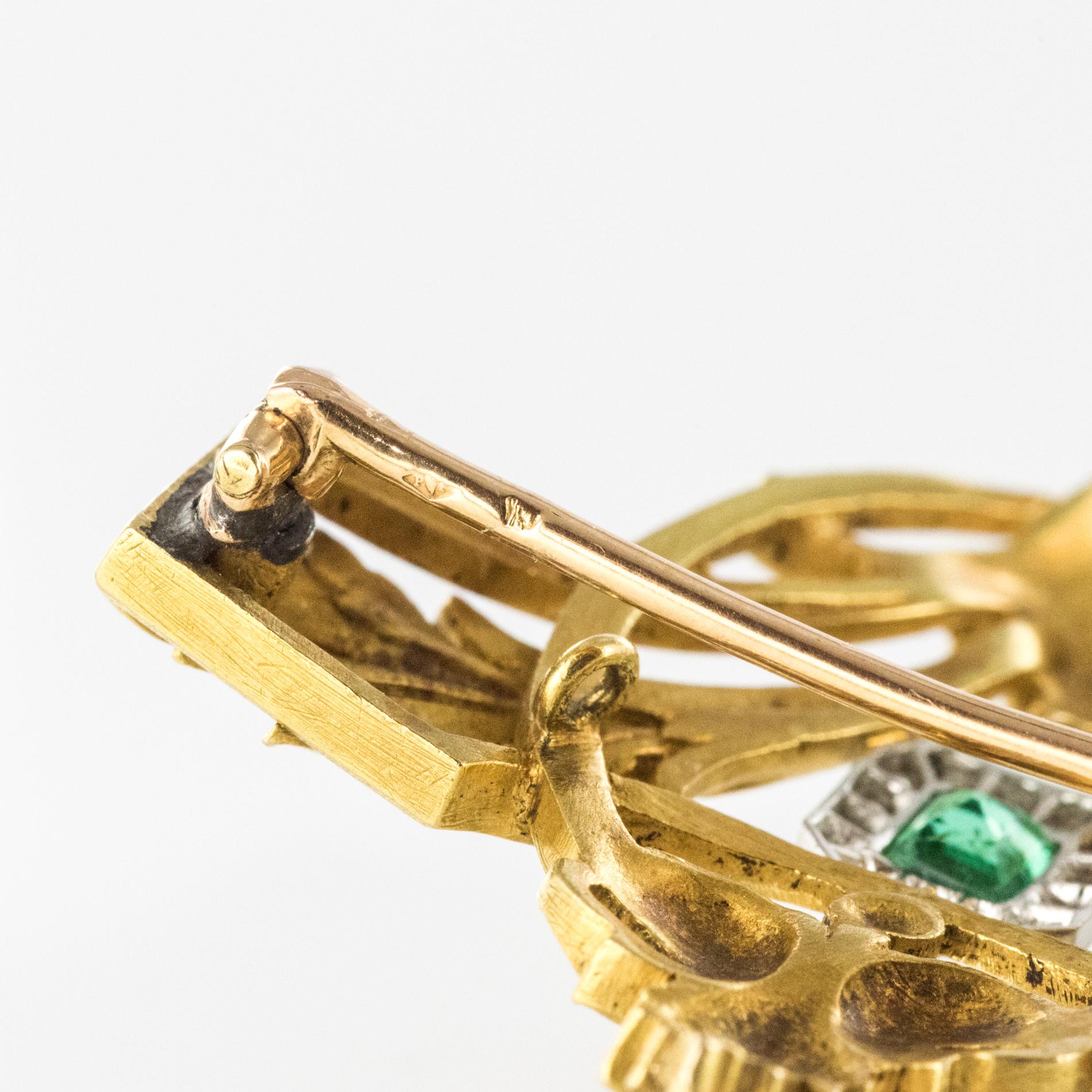 French 19th Century Emerald Diamond 18 Karat Yellow Gold Pendant Brooch 12