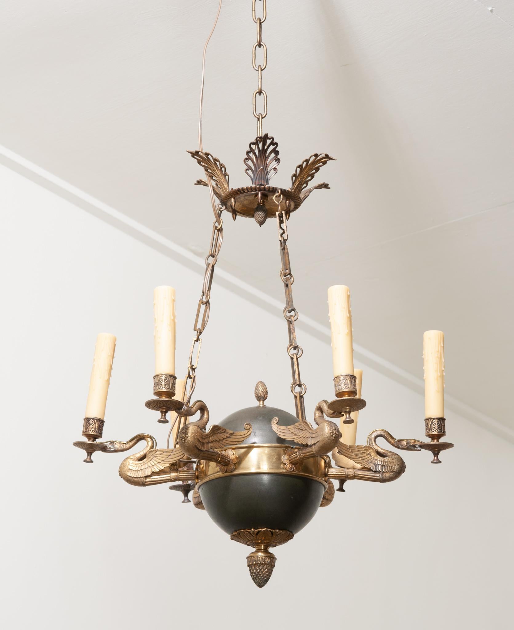 French 19th Century Empire Chandelier with Swans In Good Condition In Baton Rouge, LA