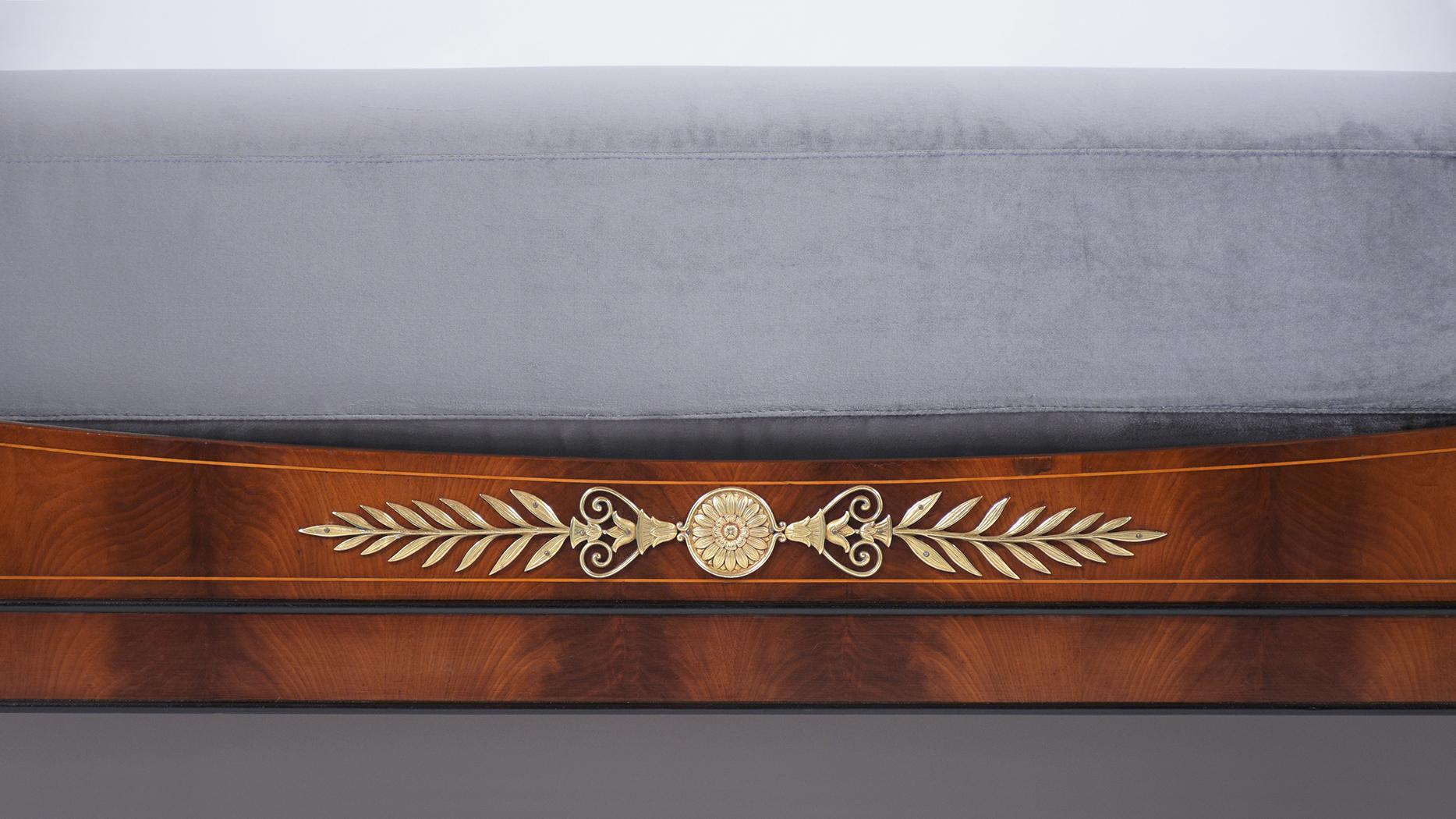 French 19th Century Empire Daybed In Good Condition In Los Angeles, CA