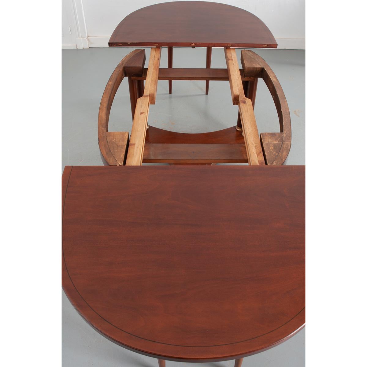 Table de salle à manger Empire française du 19e siècle en vente 2