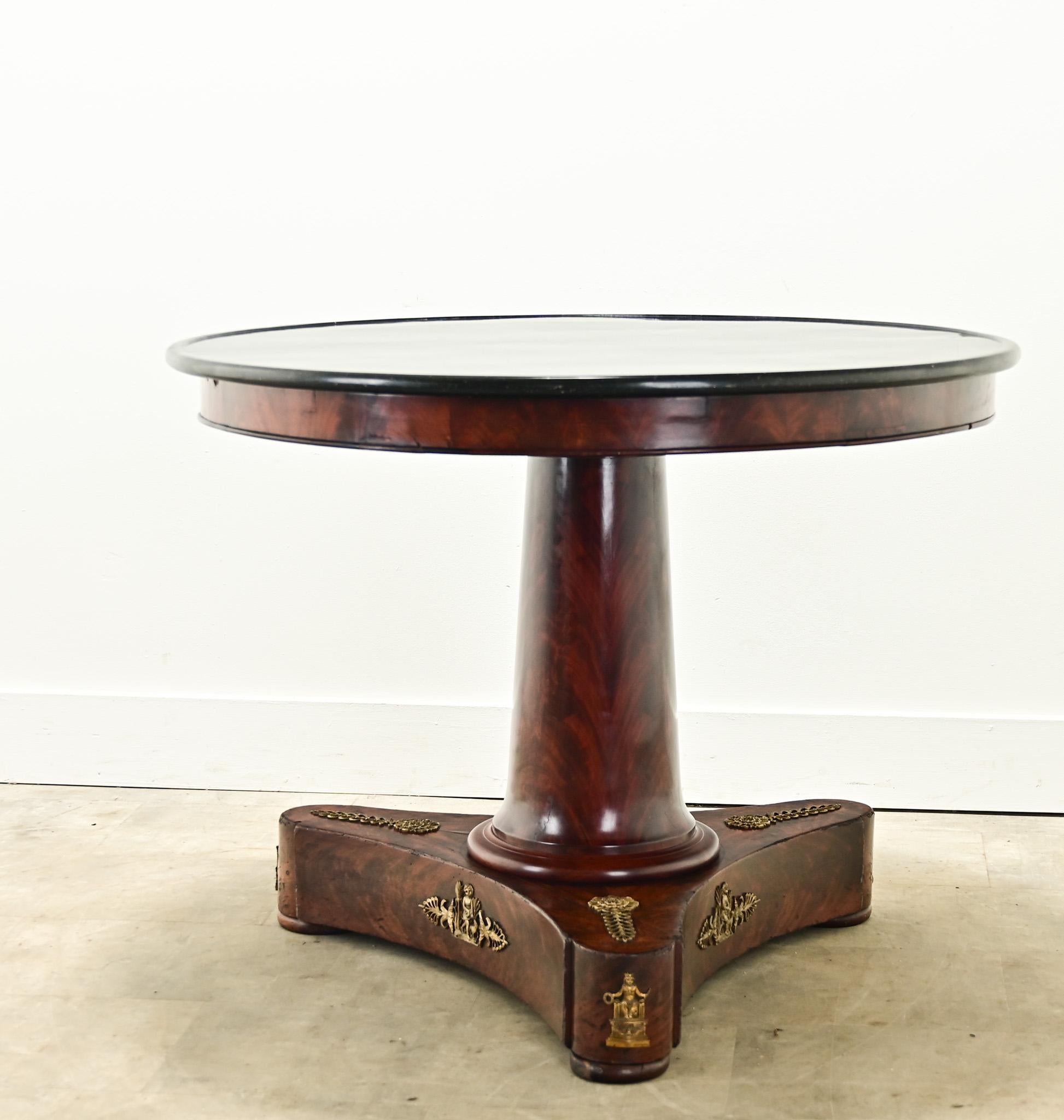 Hand-Carved French 19th Century Empire Gueridon For Sale
