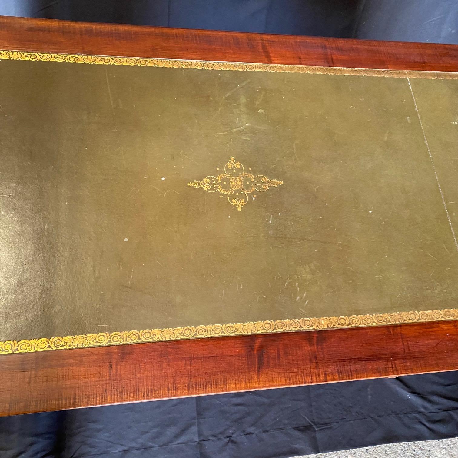 French 19th Century Empire Mahogany Writing Desk with Embossed Leather Top For Sale 7