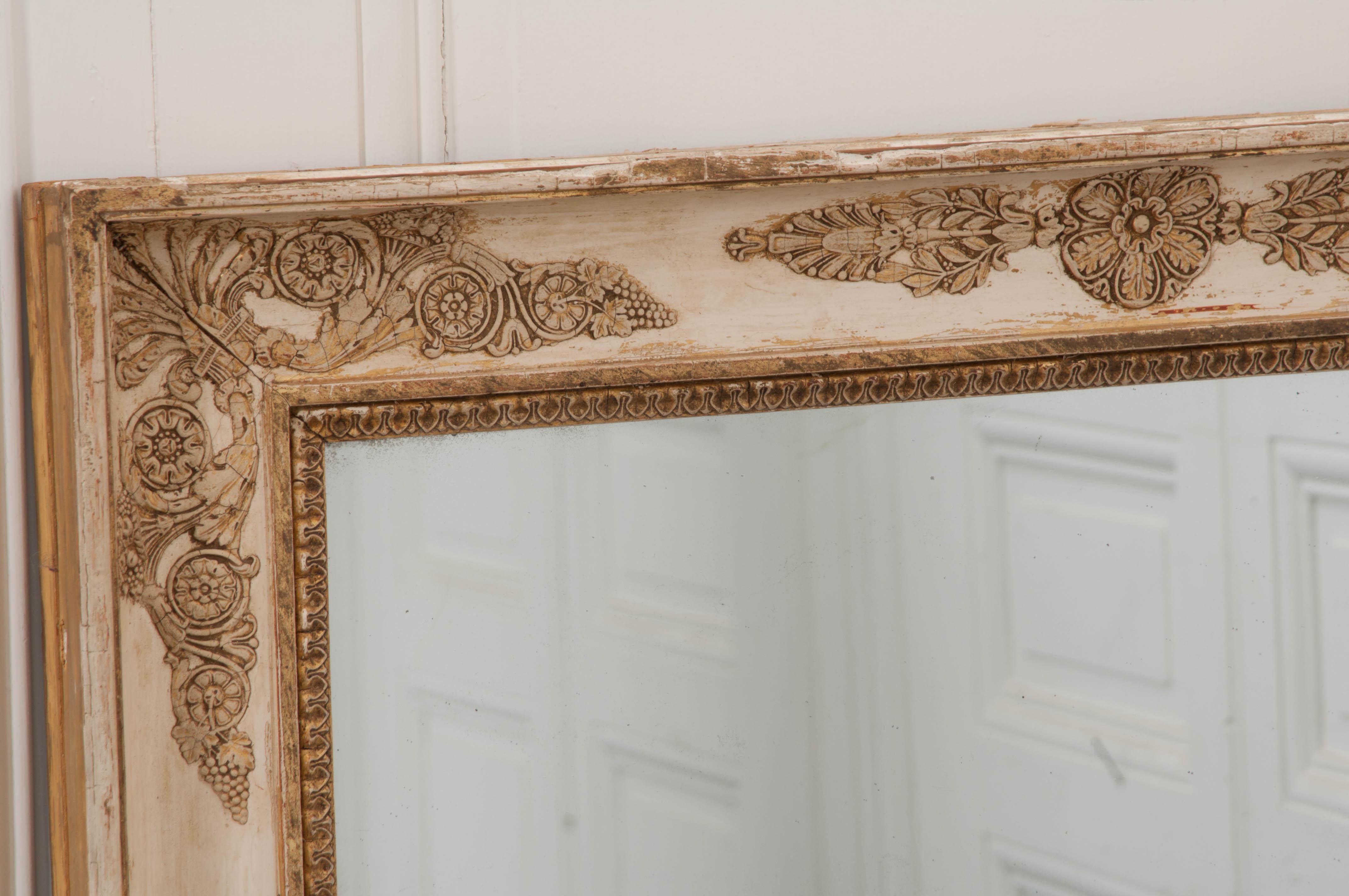 French 19th Century Empire Painted and Parcel-Gilt Mirror In Good Condition In Baton Rouge, LA