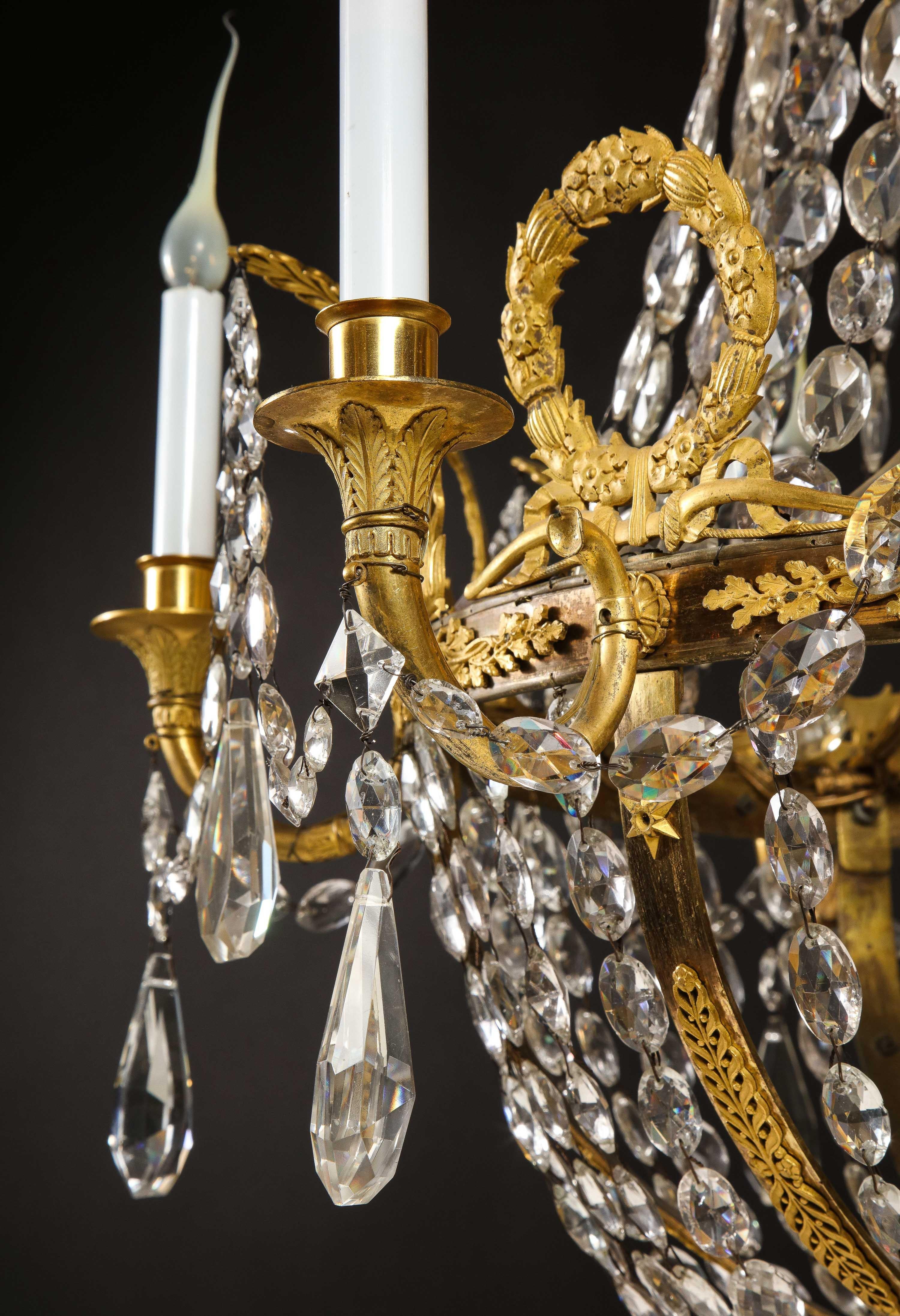 Lampadario Impero francese del XIX secolo in ormolu e cristallo in vendita 9